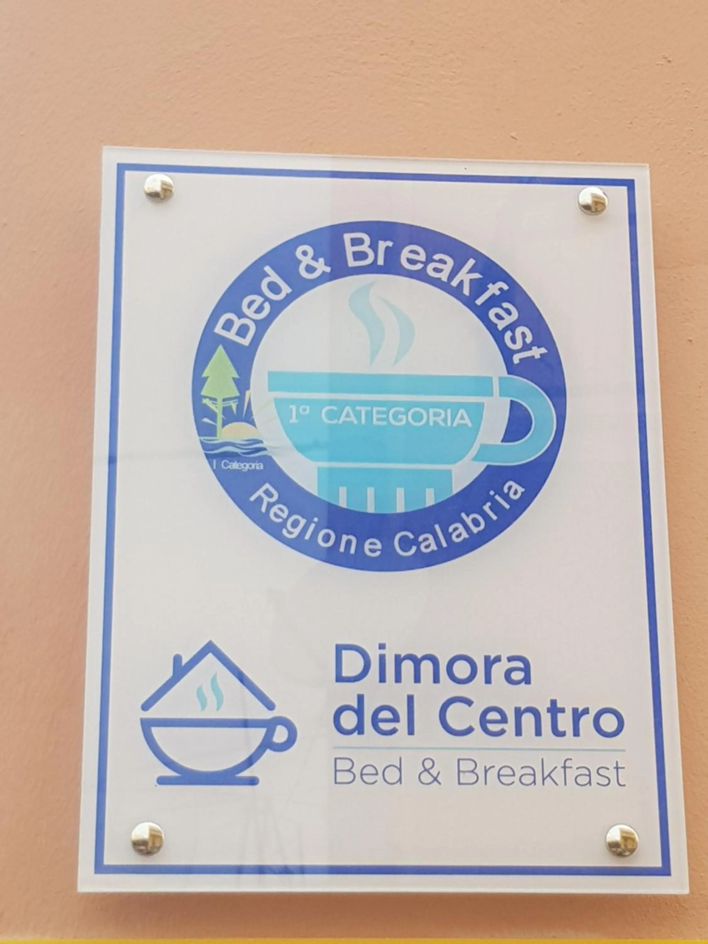 Logo/Certificate/Sign in B&B Dimora del centro
