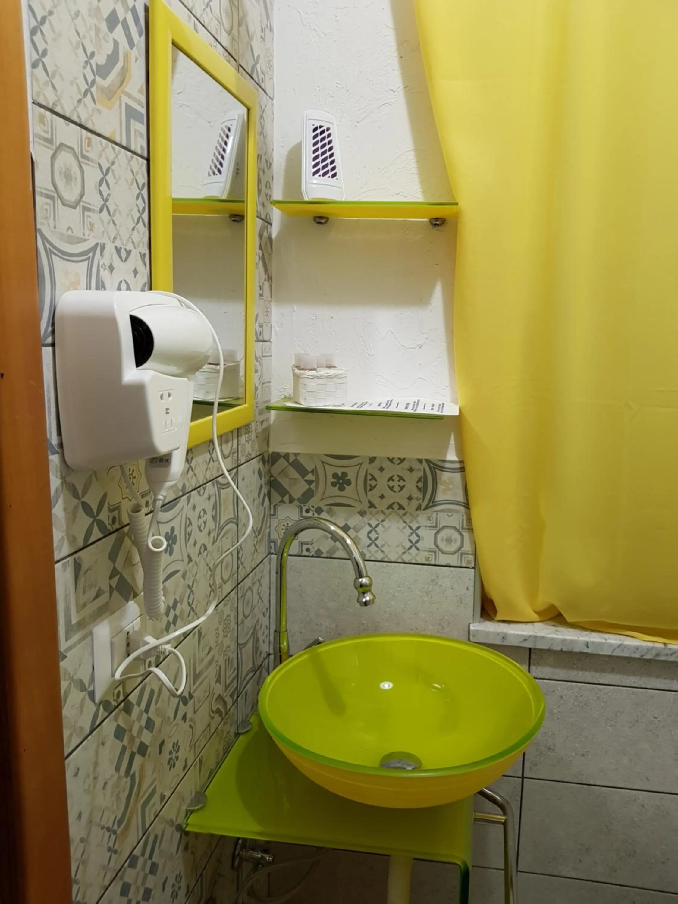 Photo of the whole room in B&B Dimora del centro