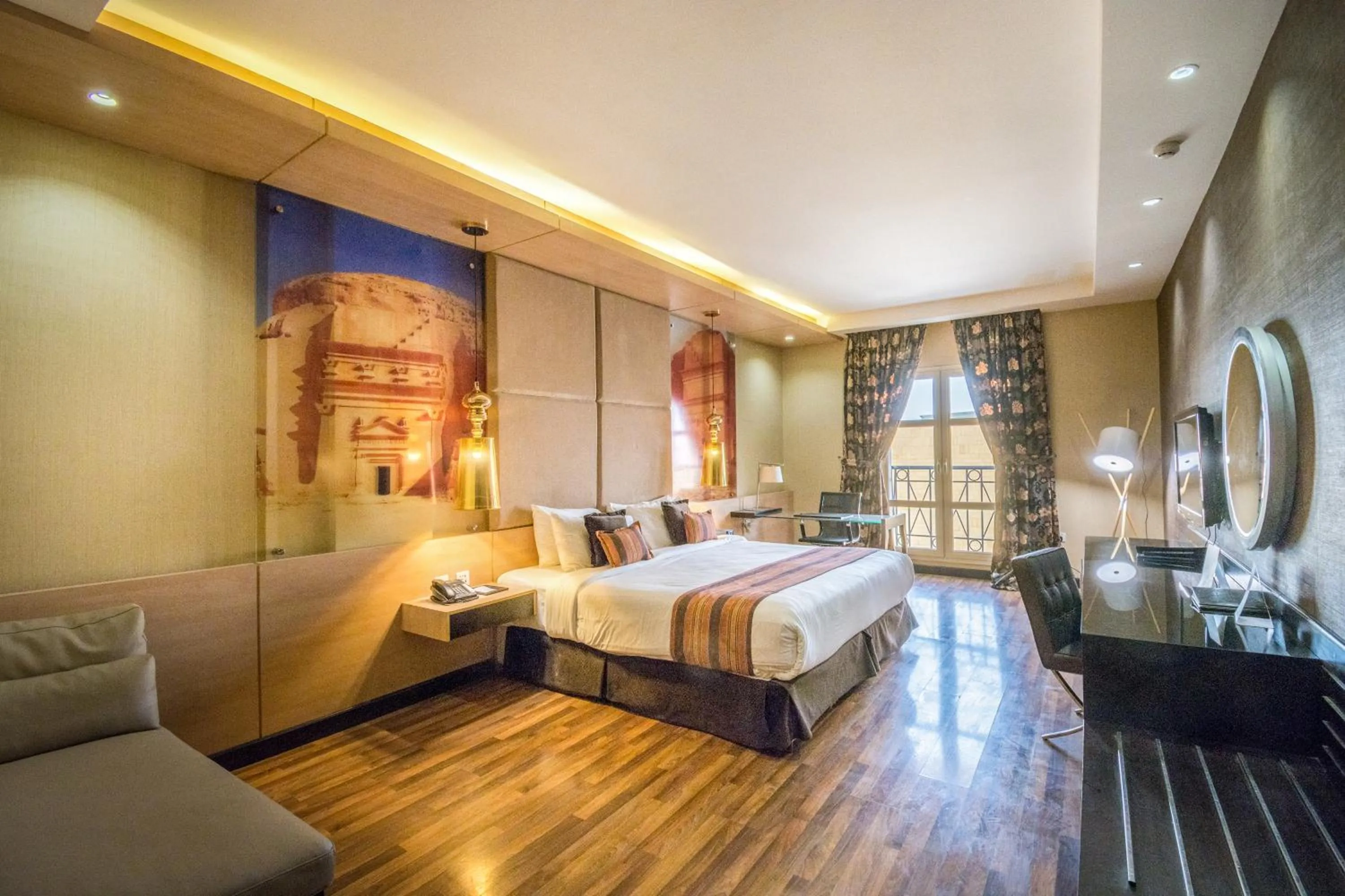 Bedroom, Bed in Grand Plaza Hotel - Takhasosi Riyadh