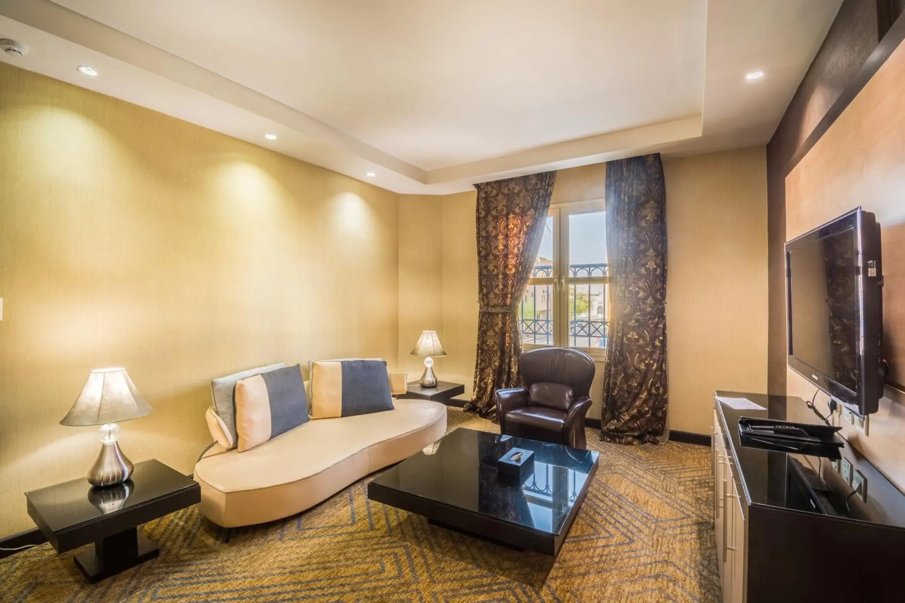 Living room in Grand Plaza Hotel - Takhasosi Riyadh Living room in Grand Plaza Hotel - Takhasosi Riyadh