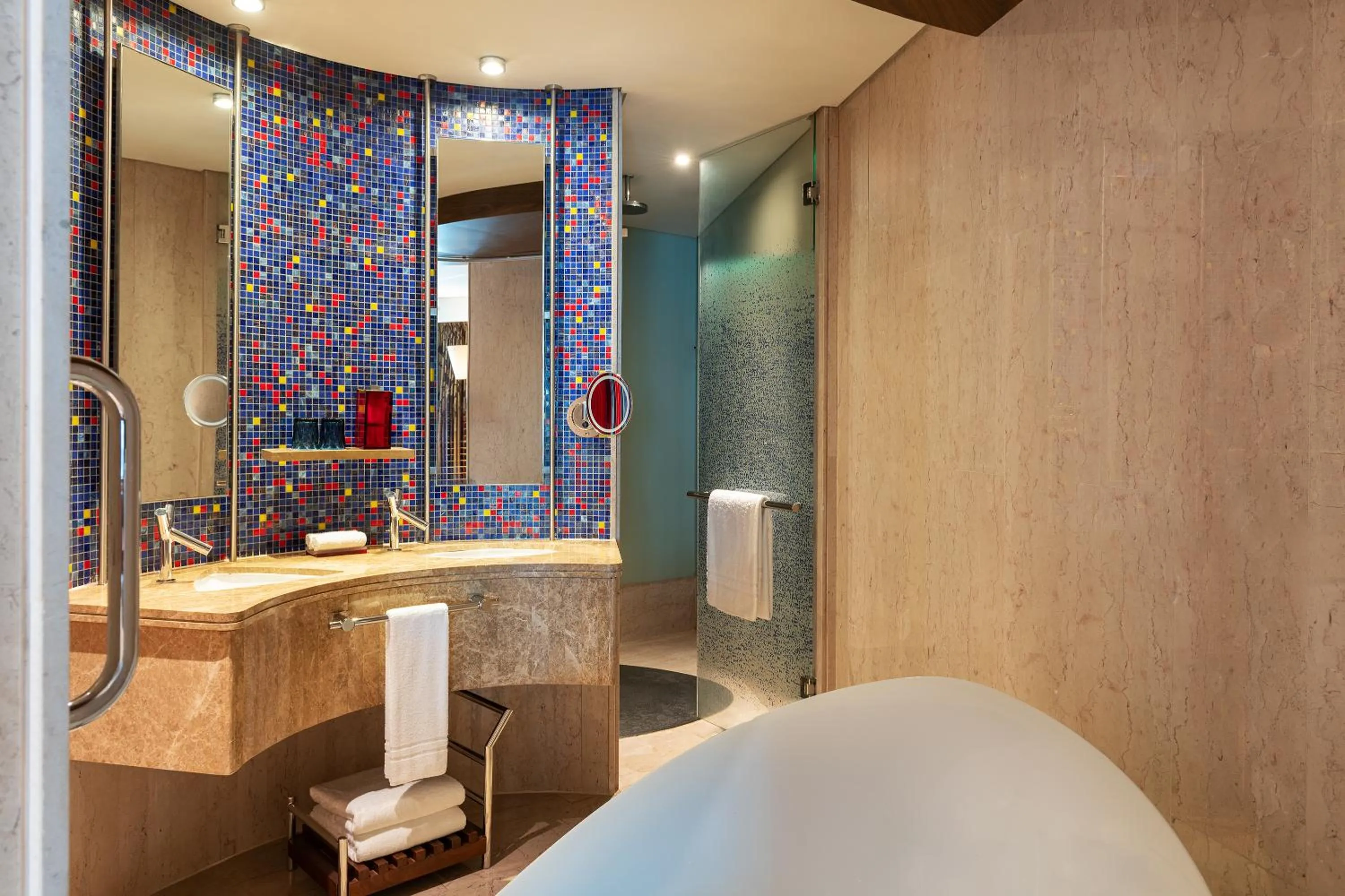 Shower in The Creekside Hotel, Dubai - an Accor Hotel
