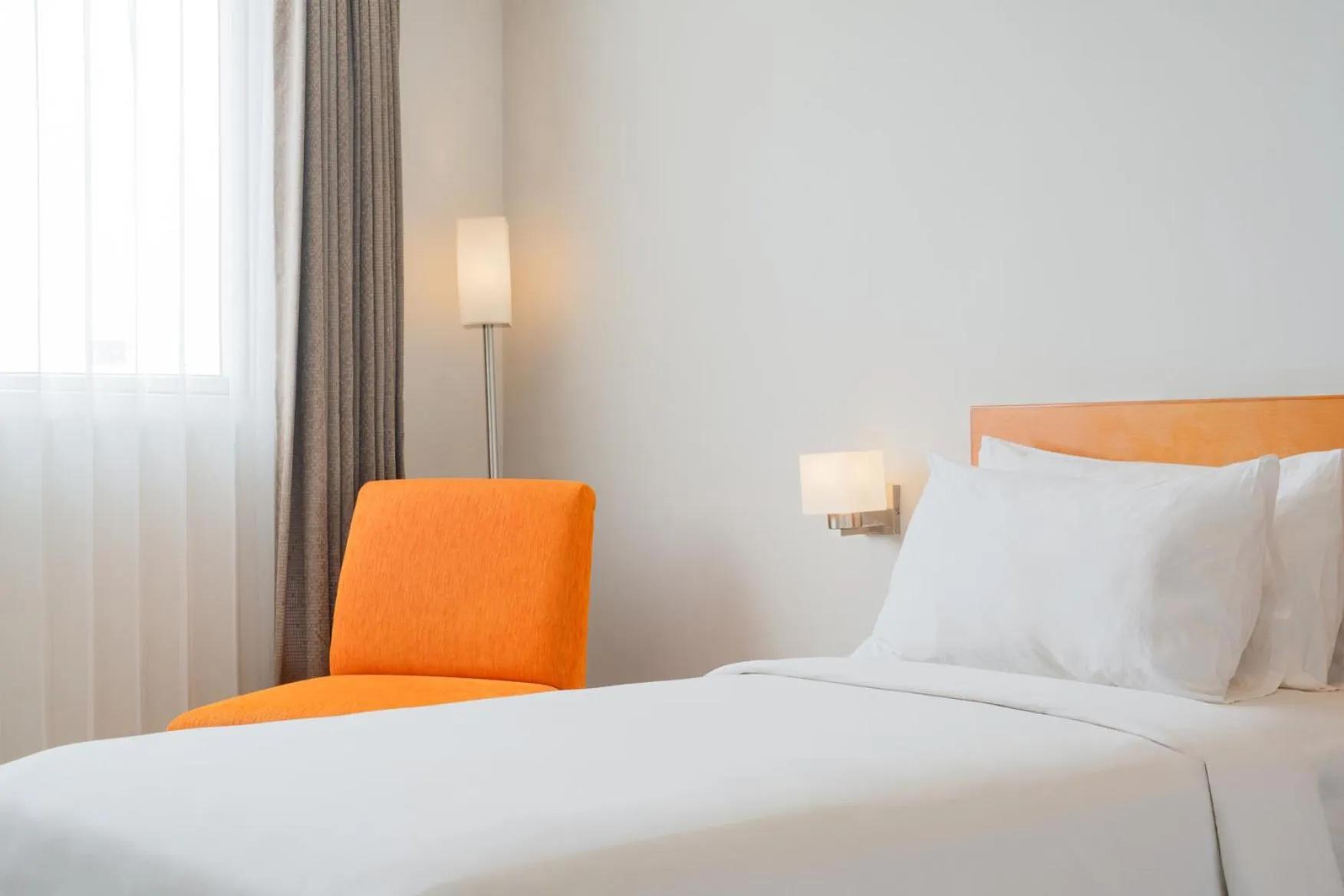 Bed in The Capital Hotel Surabaya