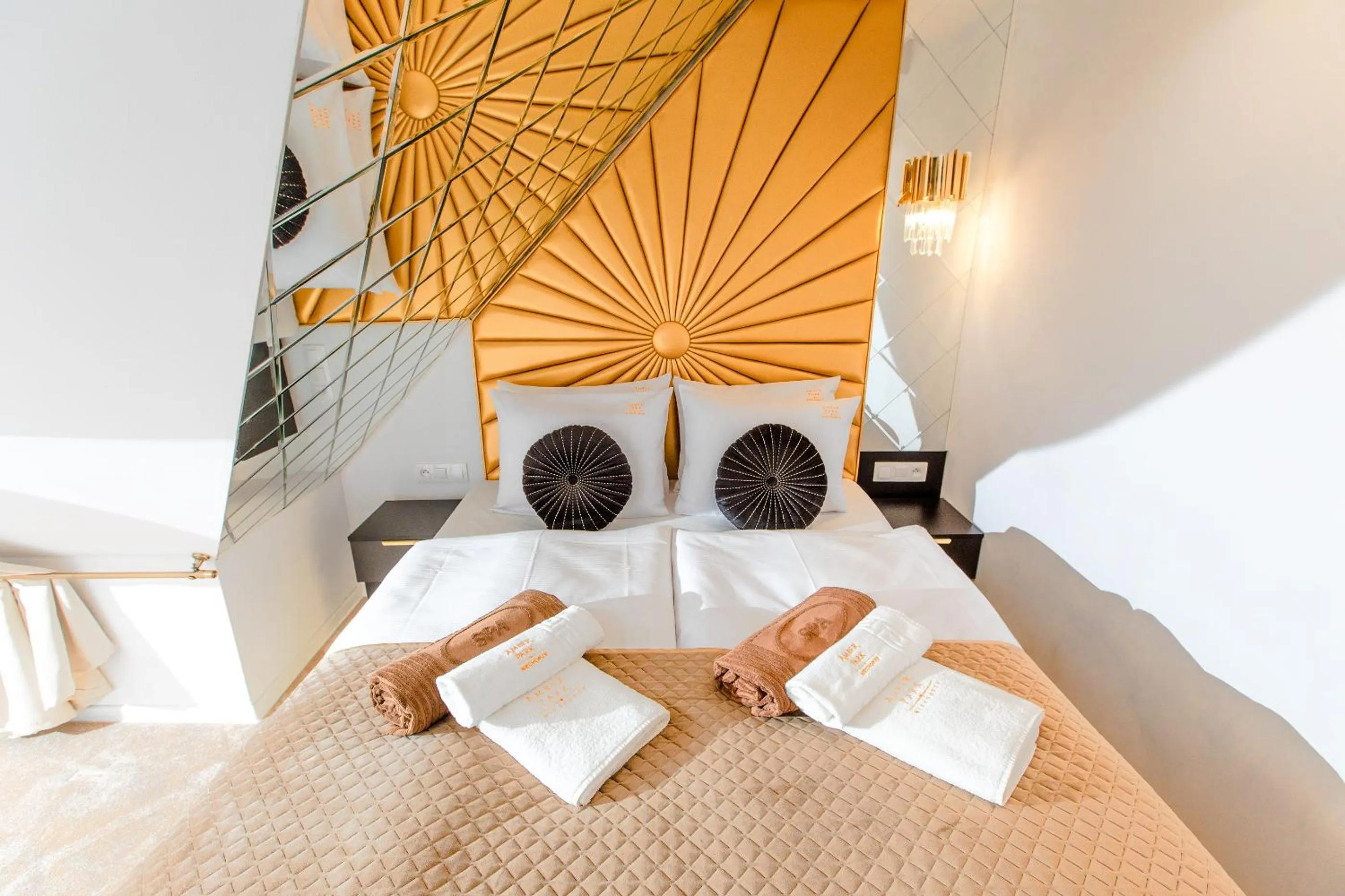 Photo of the whole room, Bed in Amber Park Spa