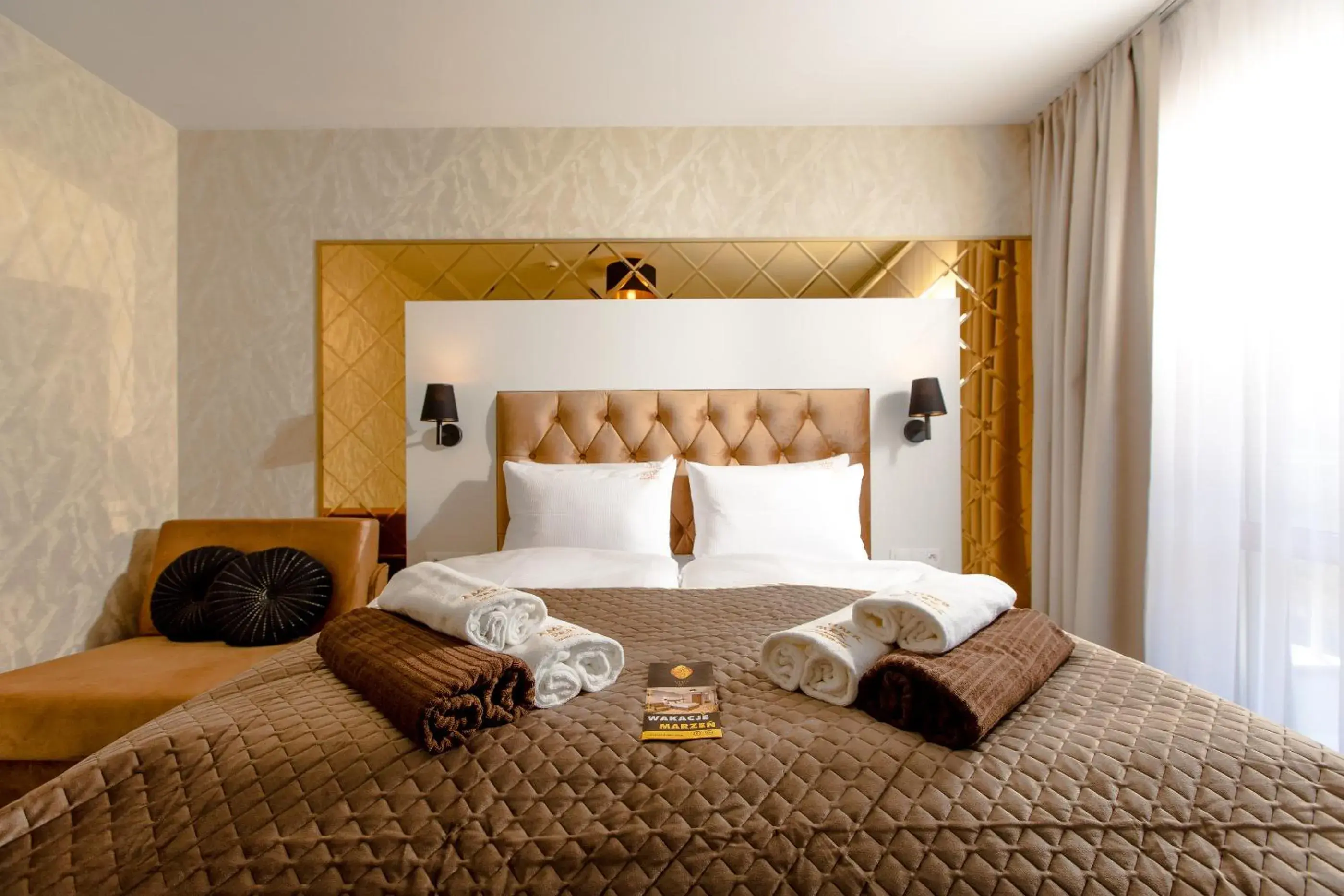 Photo of the whole room, Bed in Amber Park Spa Photo of the whole room, Bed in Amber Park Spa