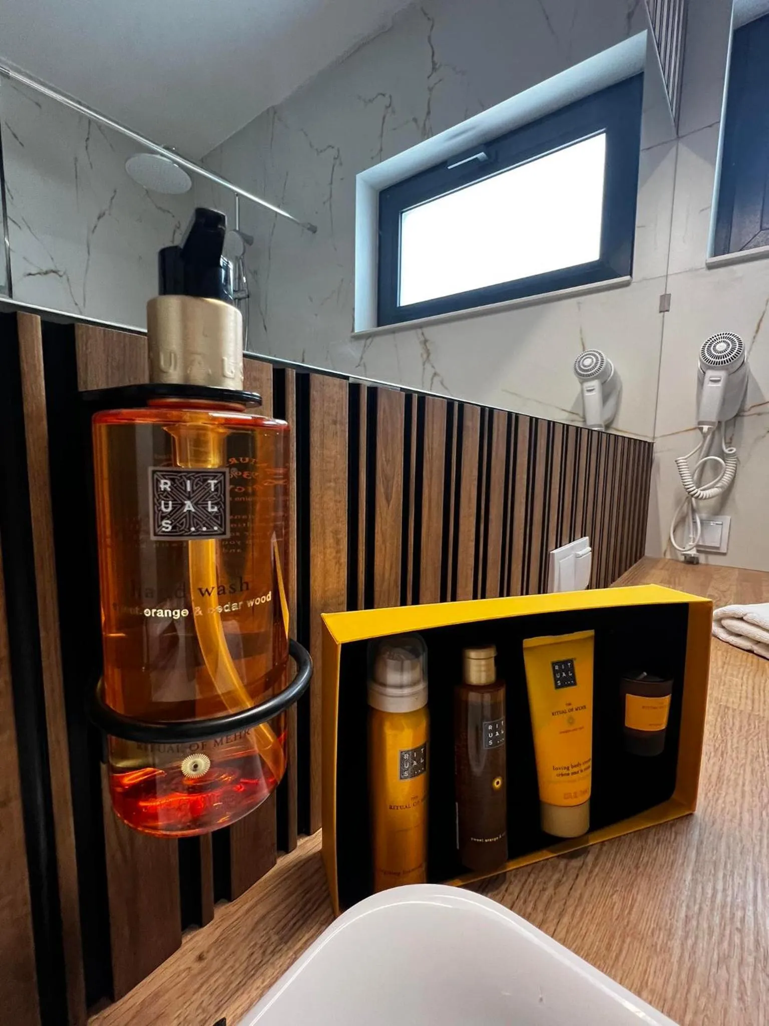 Bathroom in Amber Park Spa