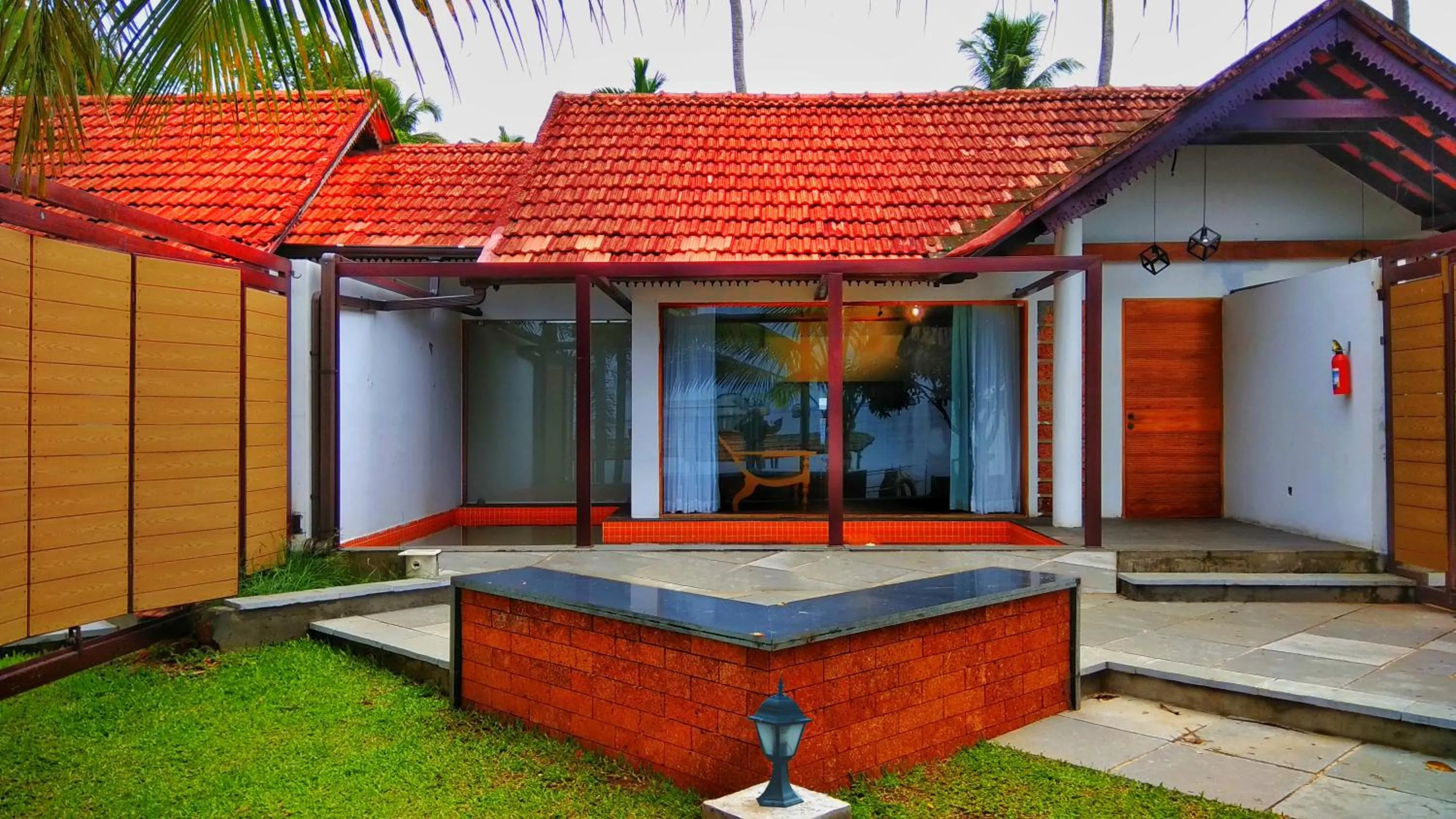 Facade/entrance in Punnamada Resort