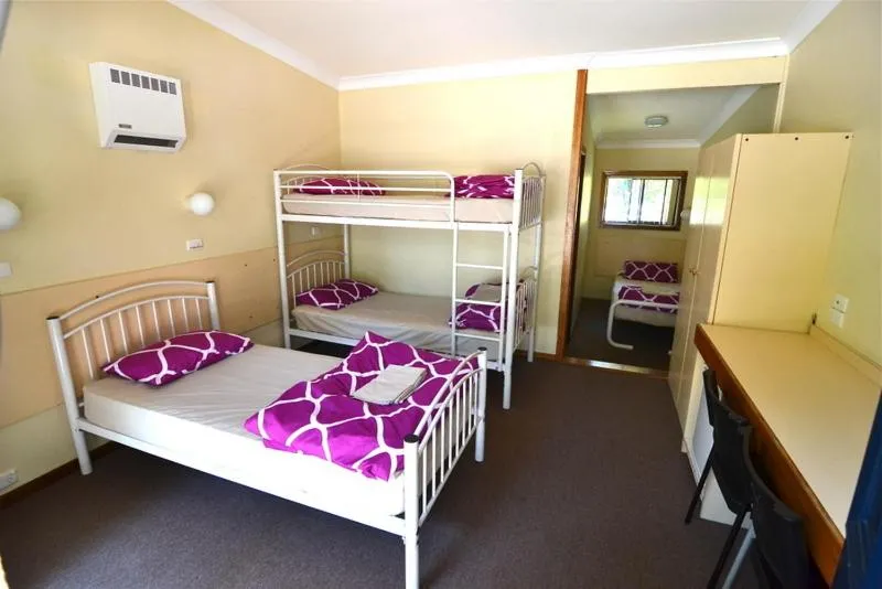 Bed in Narooma Motel