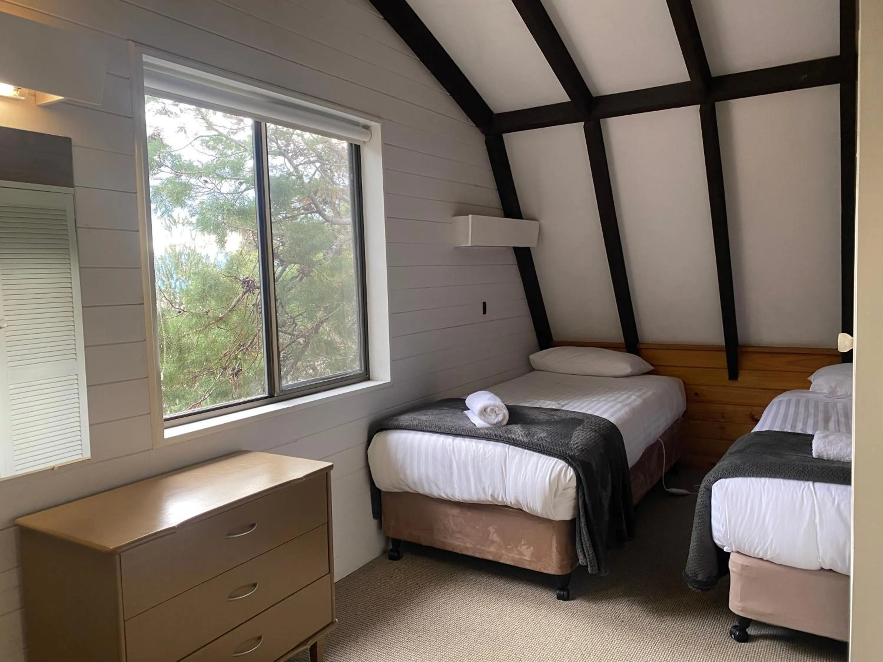 Bed in Bicheno by the Bay