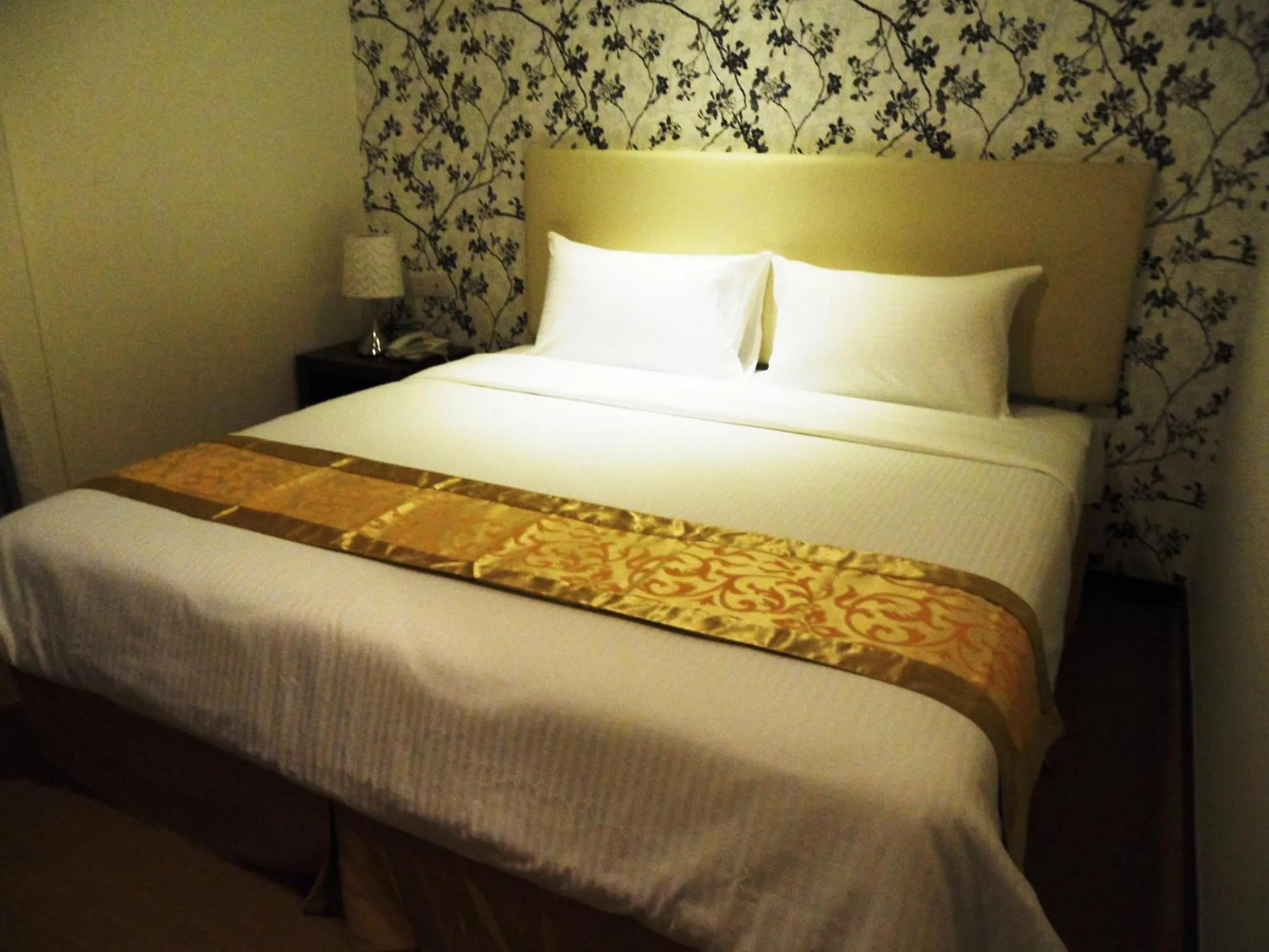 Bed in Eight Days Boutique Hotel - Mount Austin