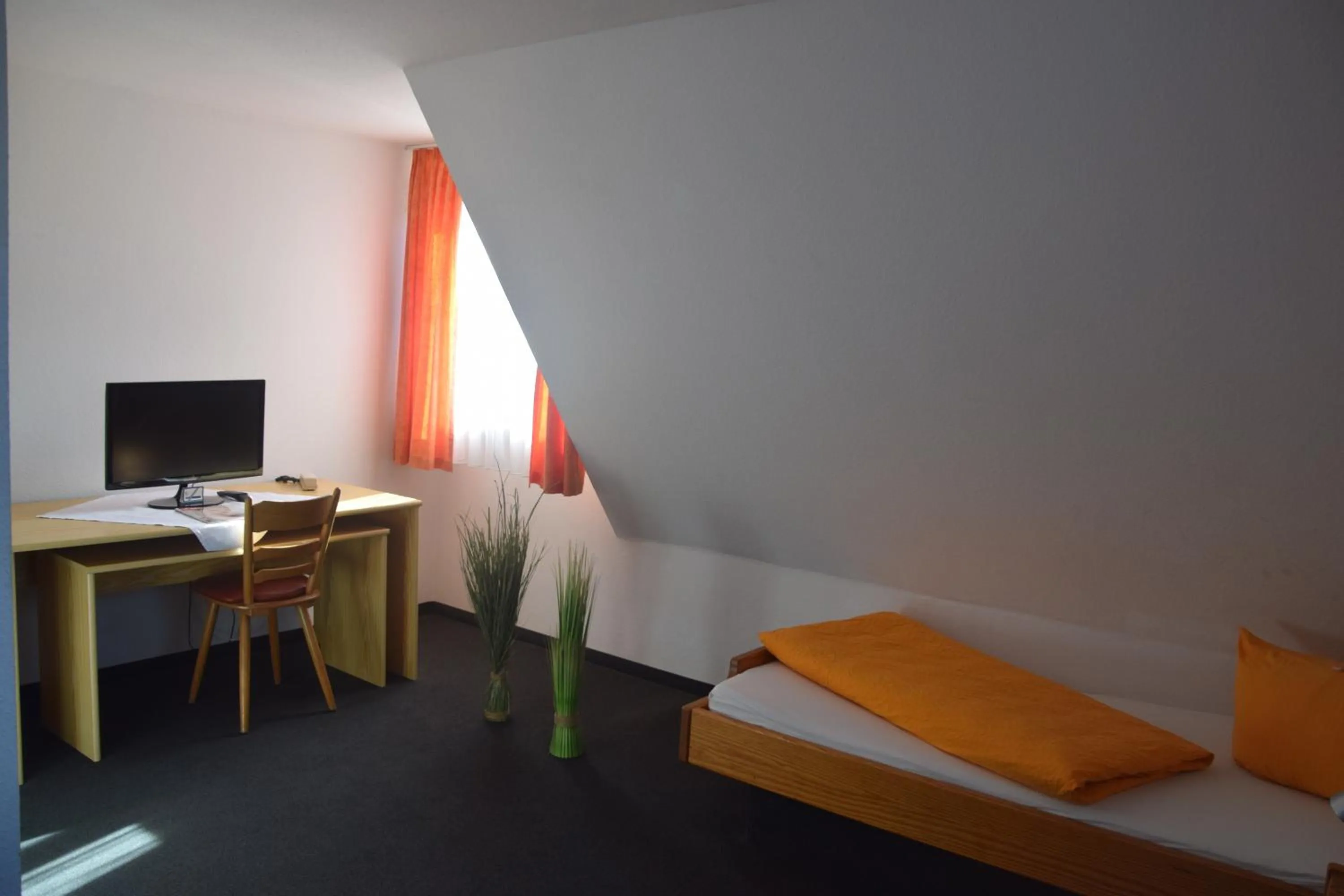 Bed in Hotel-Gasthof Rössle