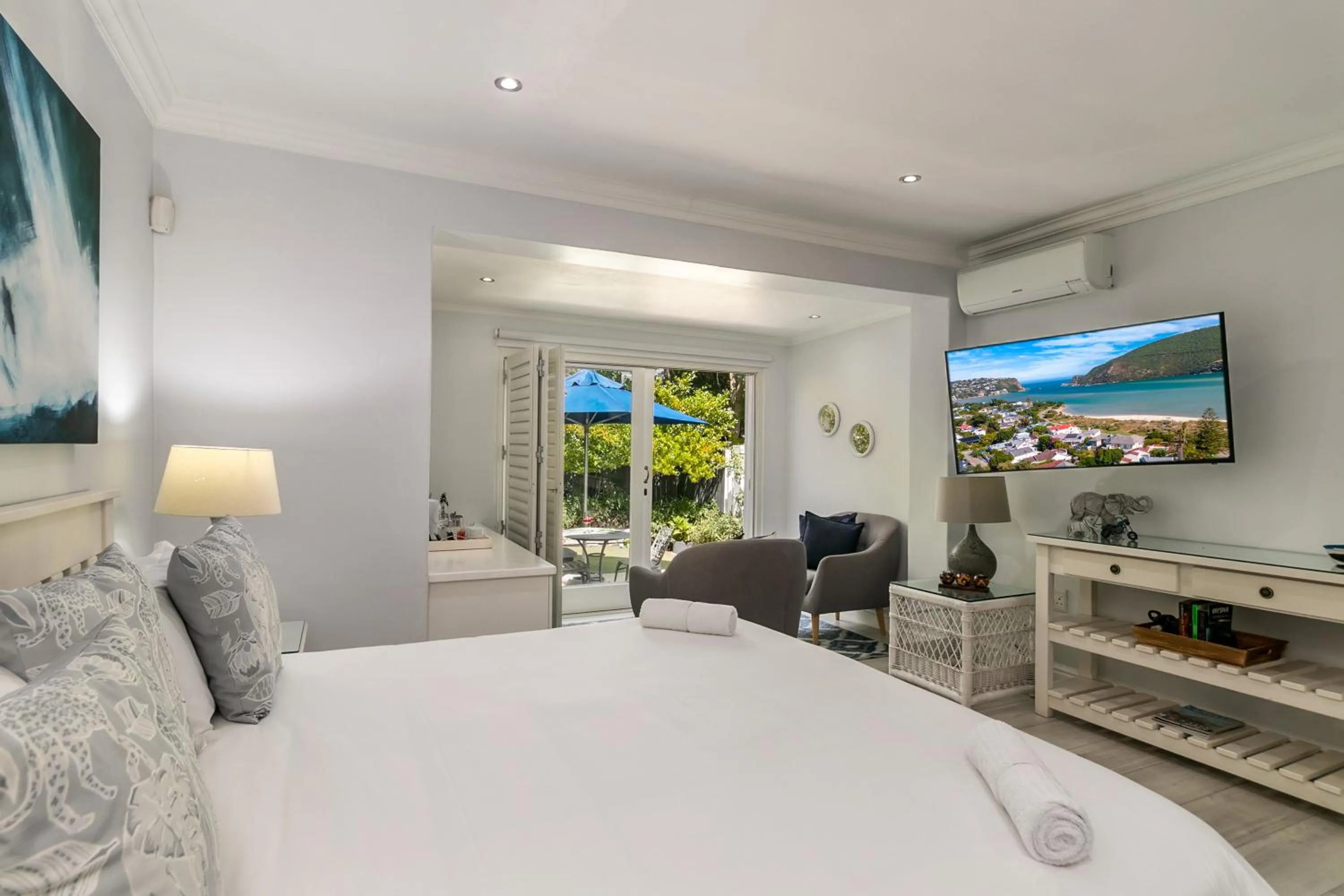 Bed in One on Bollard