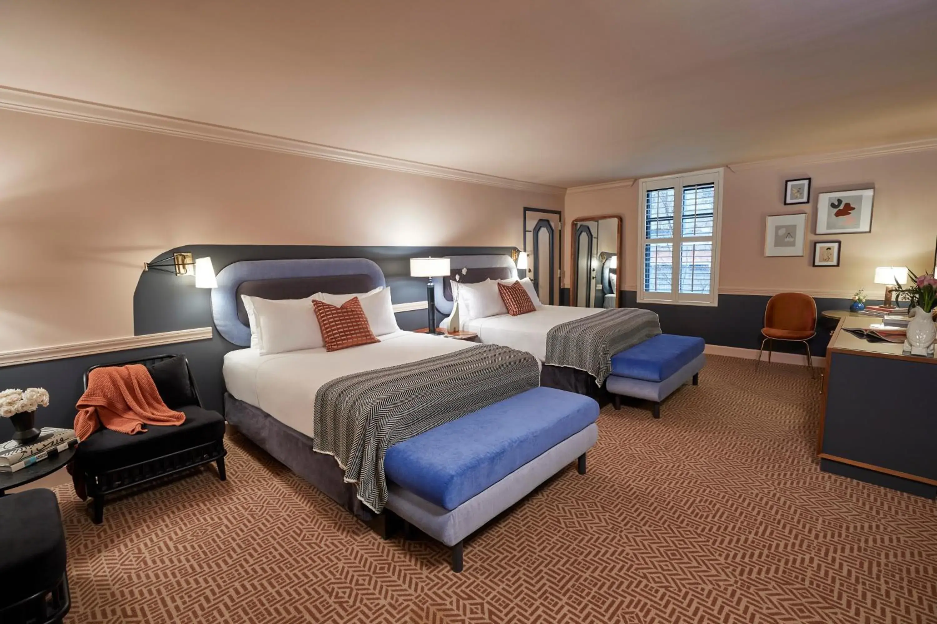 Photo of the whole room, Bed in The Oliver Hotel Knoxville, by Oliver Photo of the whole room, Bed in The Oliver Hotel Knoxville, by Oliver