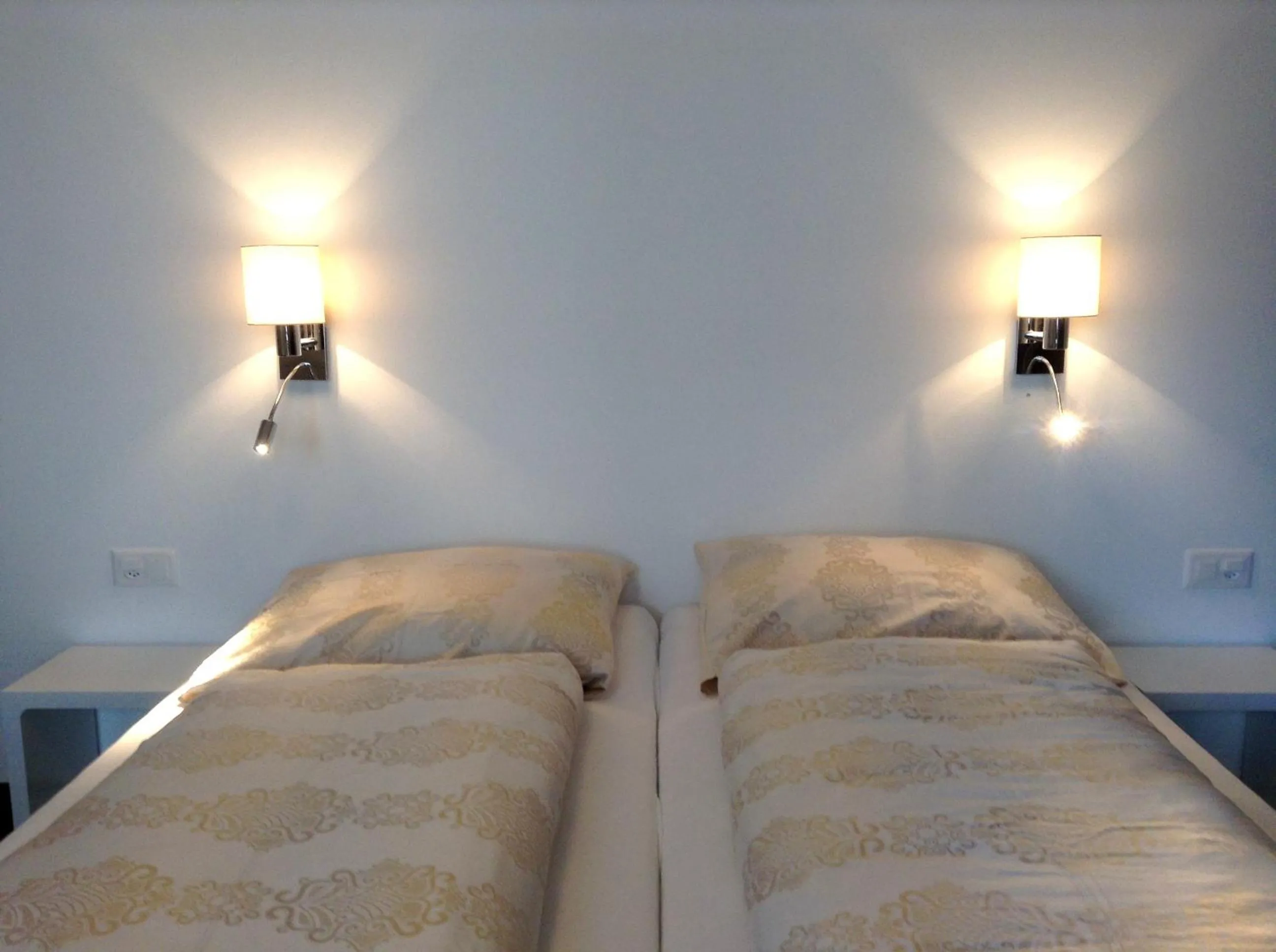 Bed in Chasa Sulai Appartements