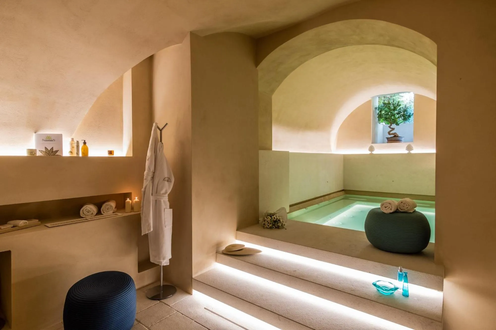 Hot Tub in La Fiermontina Palazzo Bozzi Corso Hotel