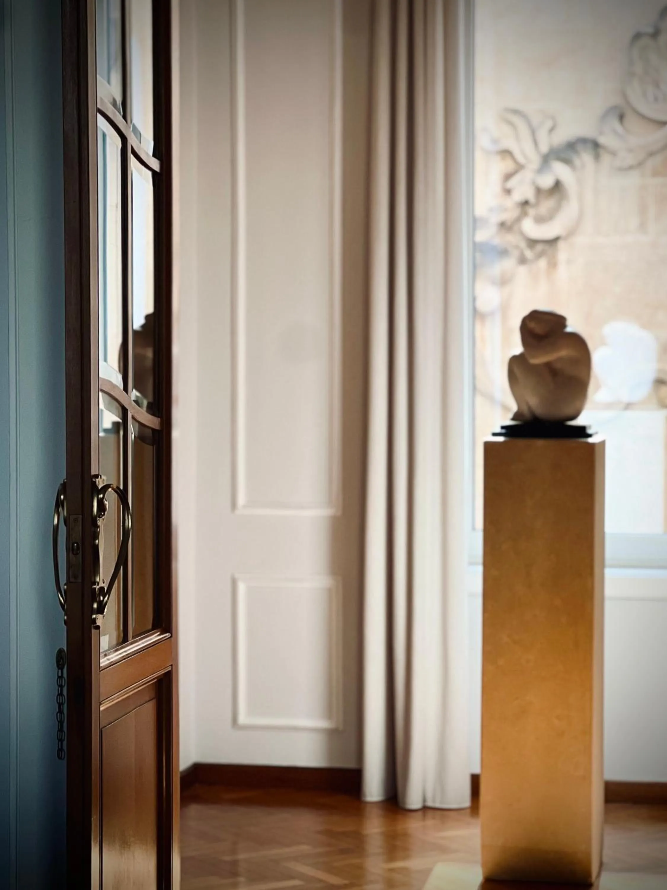 Property building in La Fiermontina Palazzo Bozzi Corso Hotel