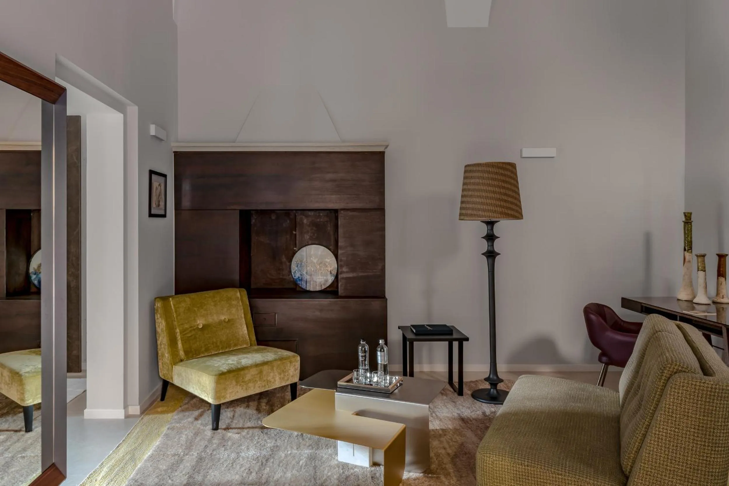 Seating area in La Fiermontina Palazzo Bozzi Corso Hotel