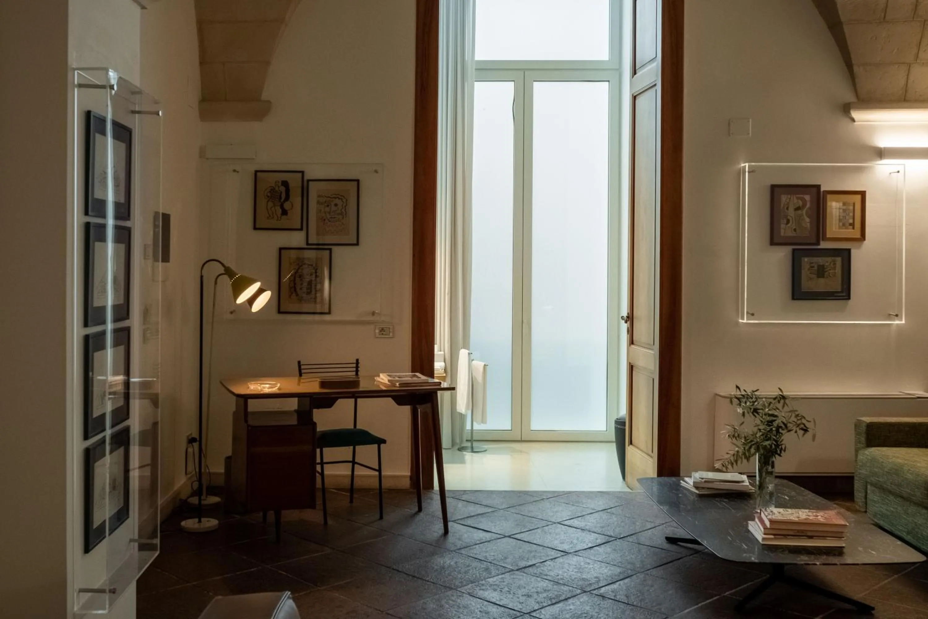 Seating area in La Fiermontina Palazzo Bozzi Corso Hotel