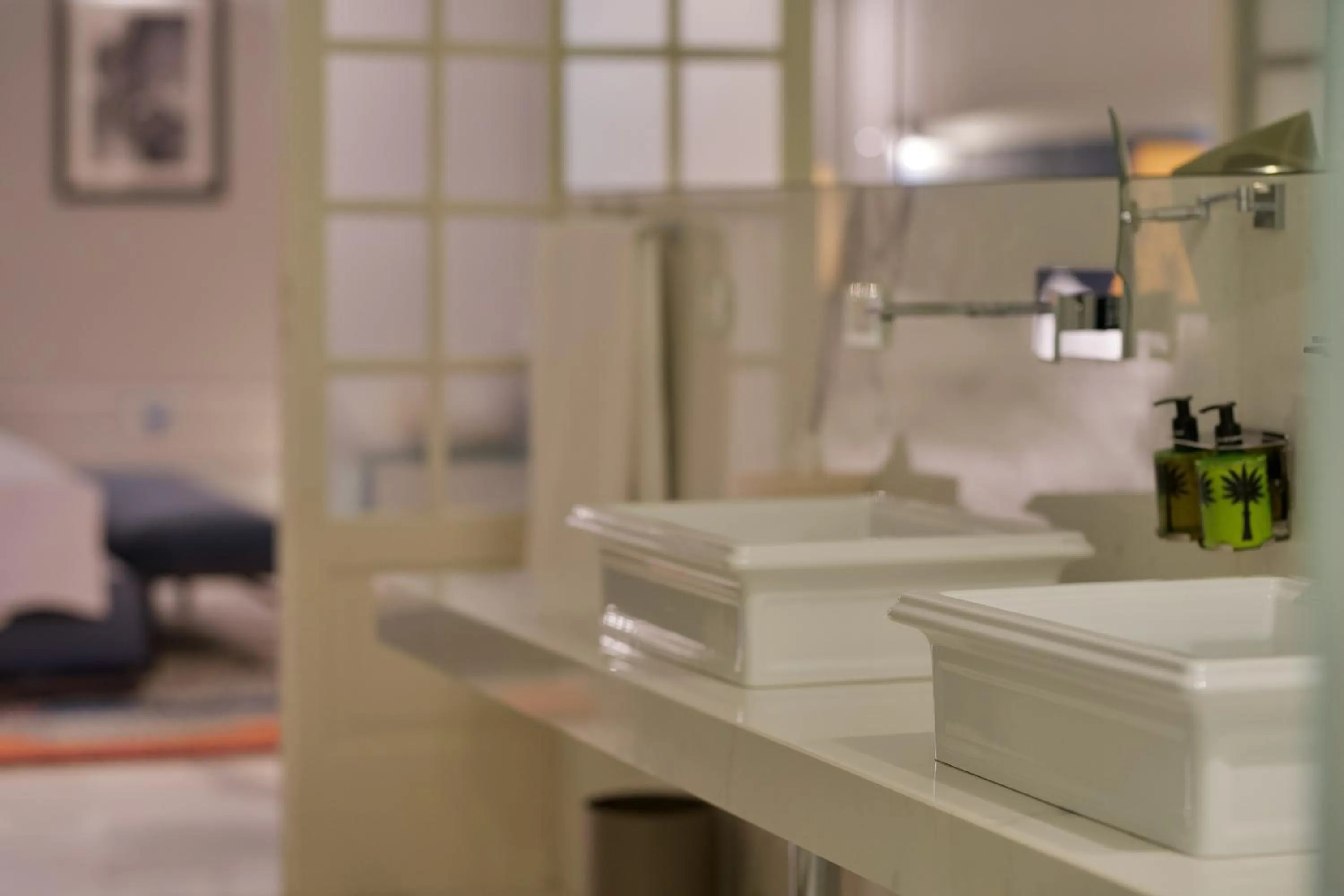 Bathroom in La Fiermontina Palazzo Bozzi Corso Hotel