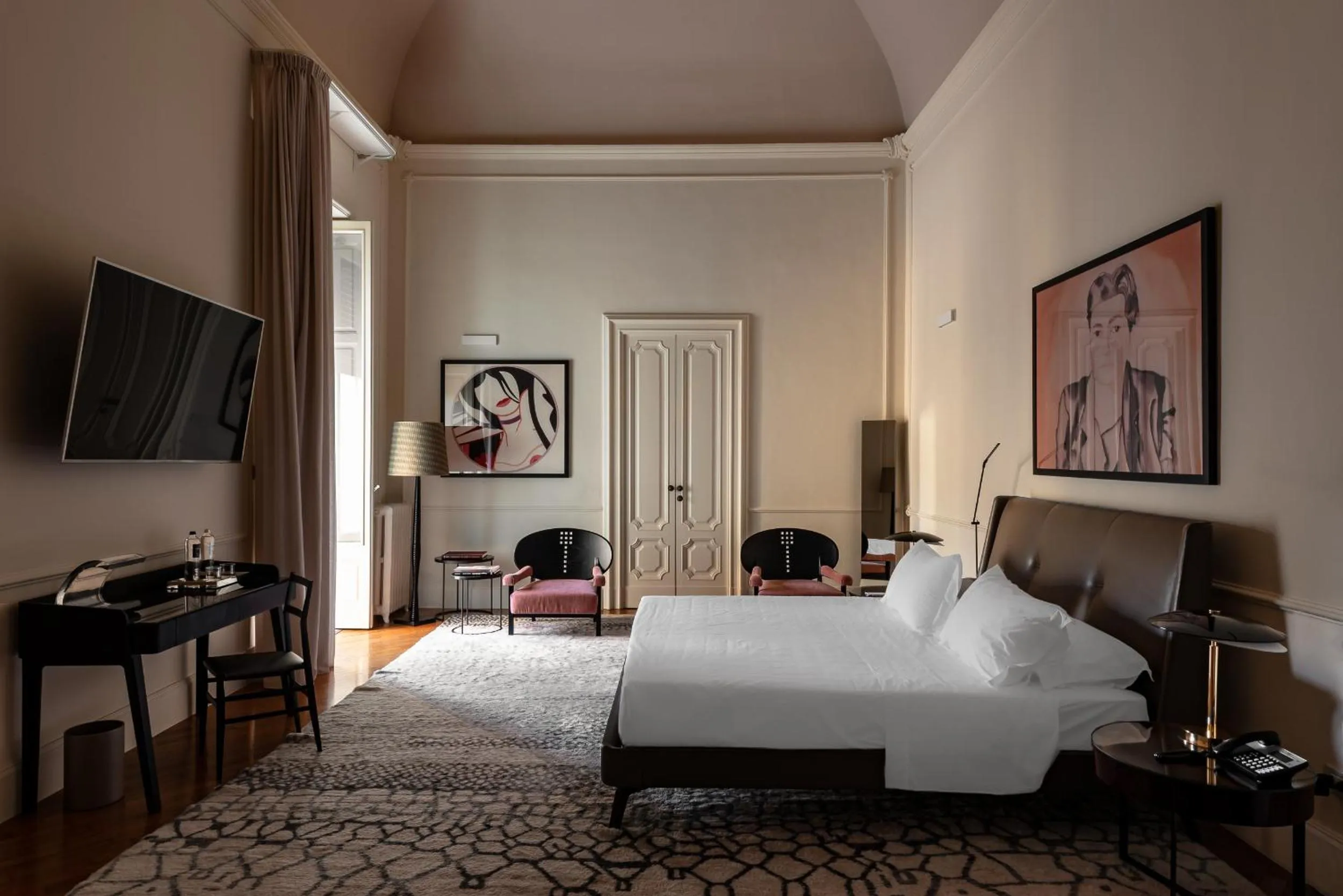 Photo of the whole room, Bed in La Fiermontina Palazzo Bozzi Corso Hotel
