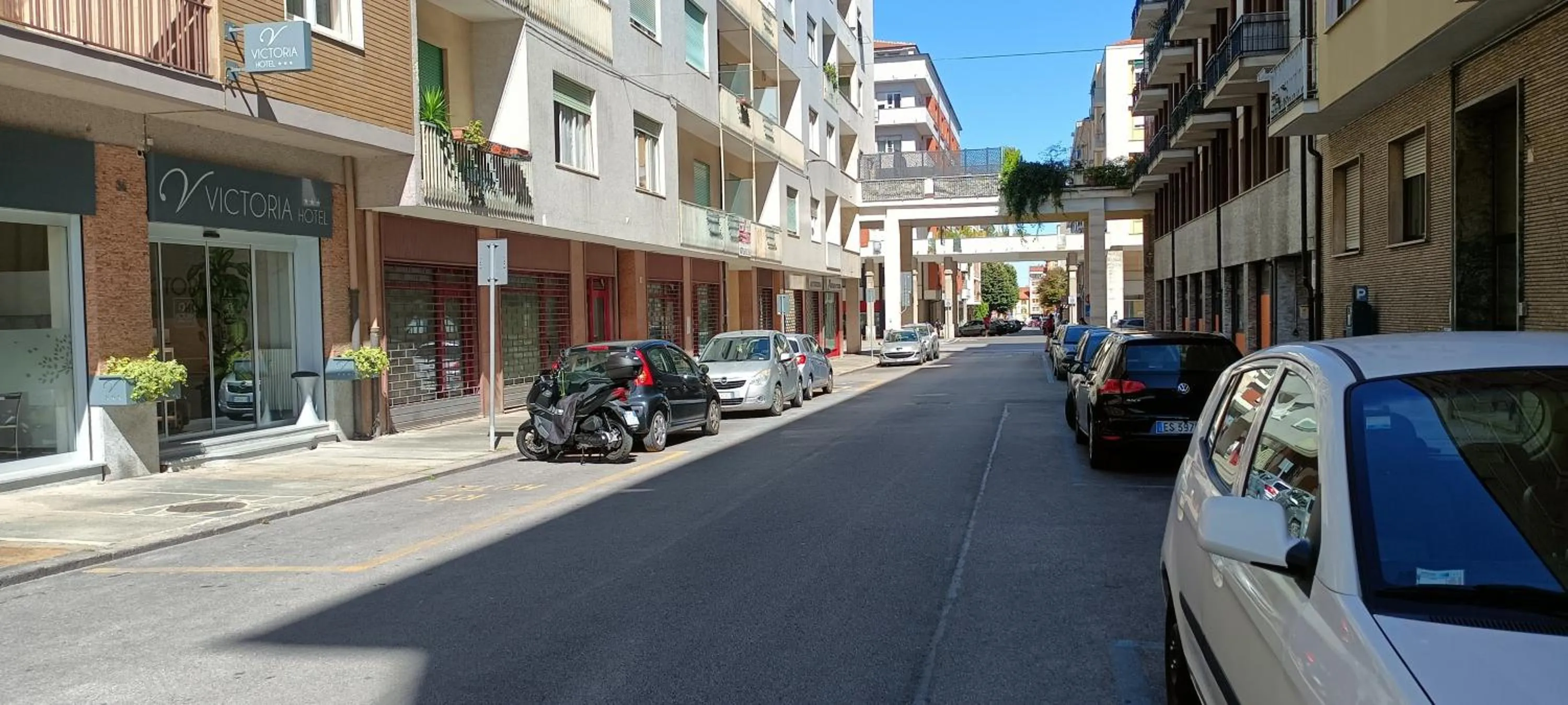 Property building in Hotel Victoria