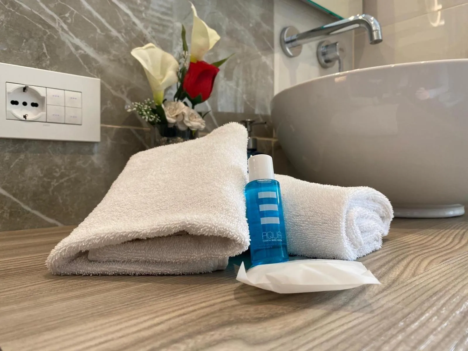 Bathroom in Hotel Victoria