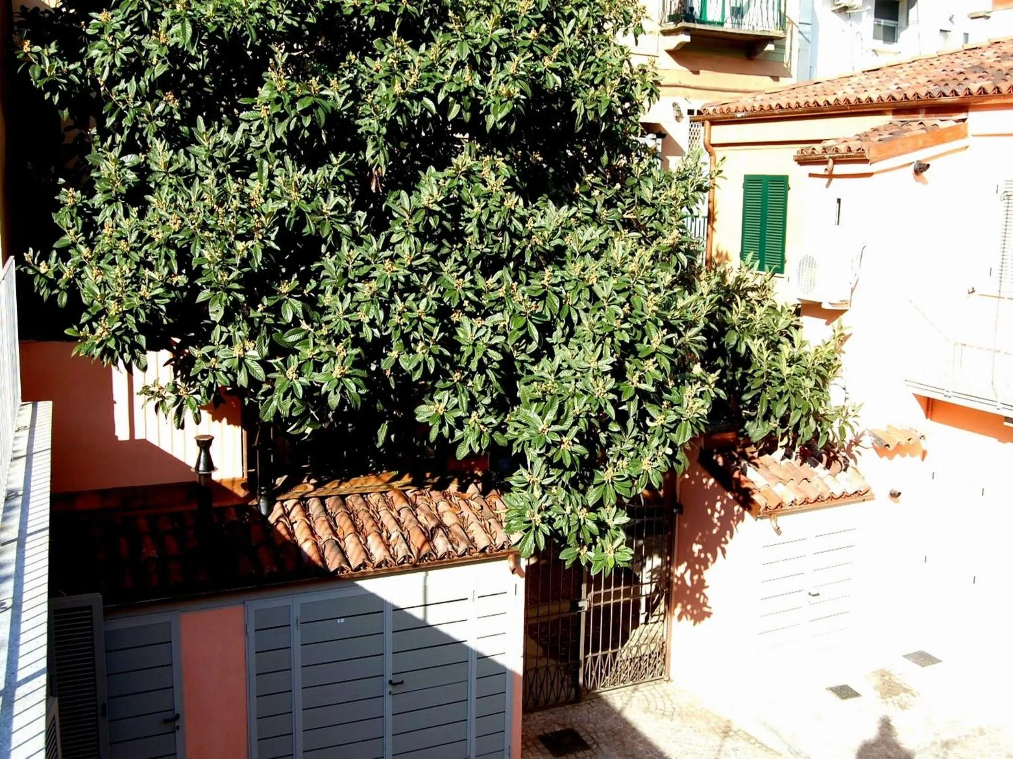Decorative detail in Residenza il Nespolo - Estella Hotel Collection