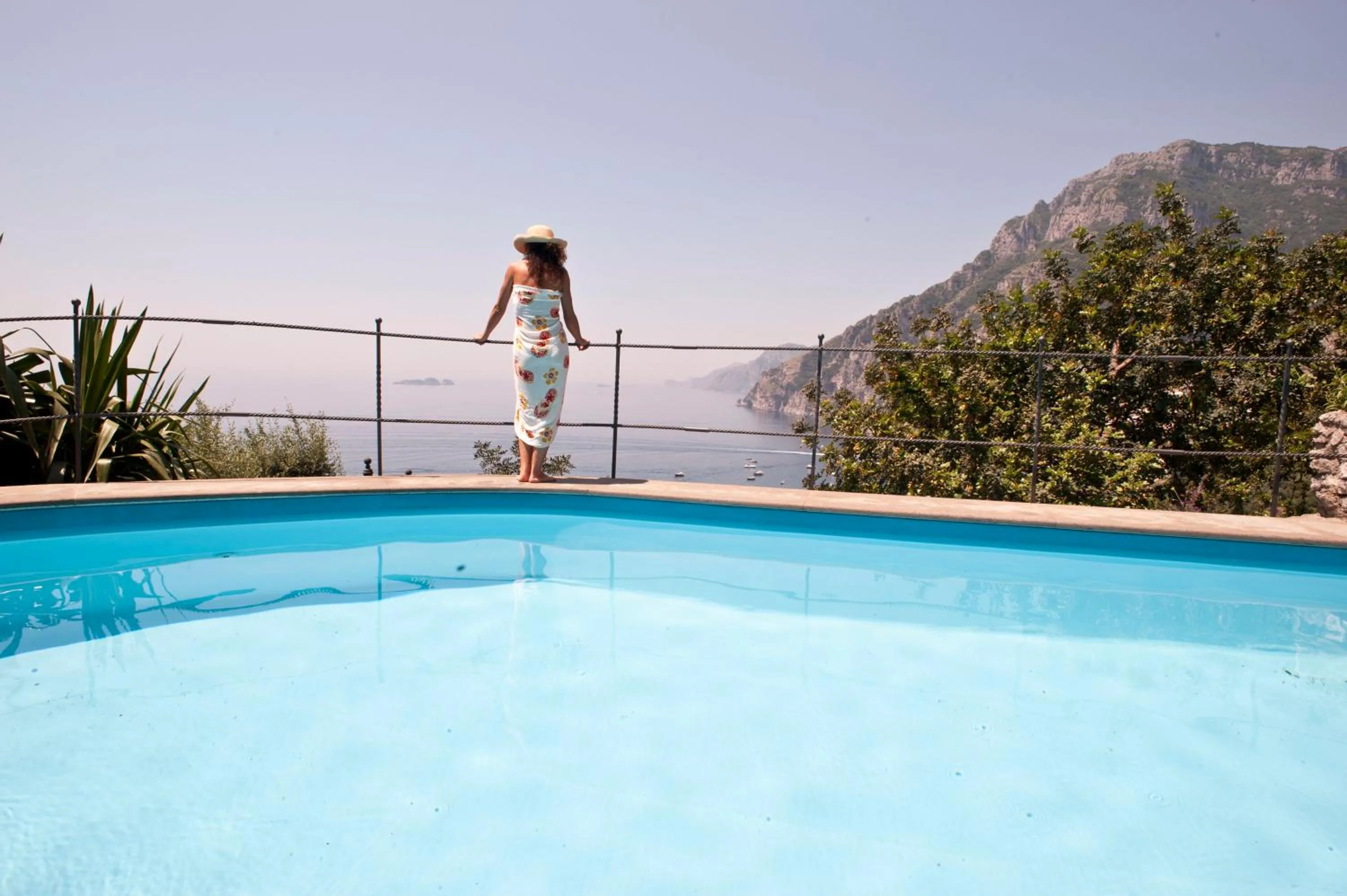 Swimming pool in Villa La Roccia - Arienzo