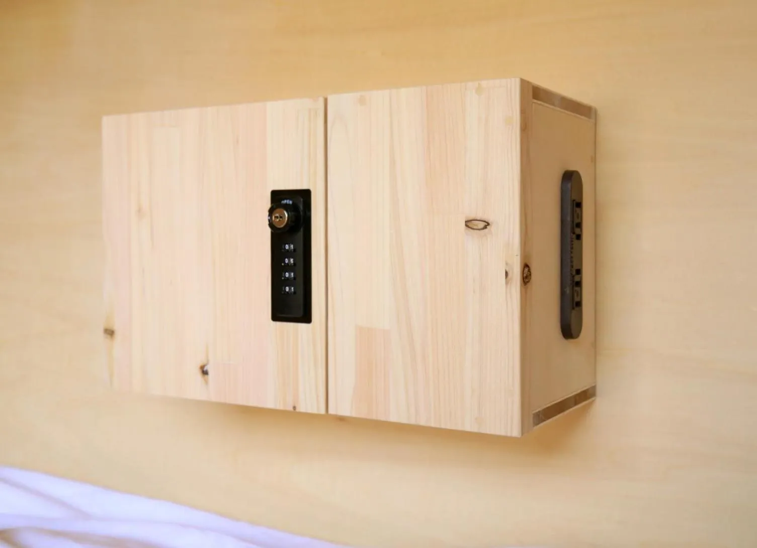 microwave in EN hostel