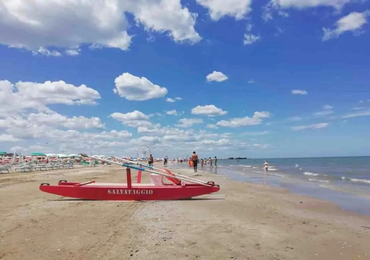 Beach in Residence Acqua Suite Marina