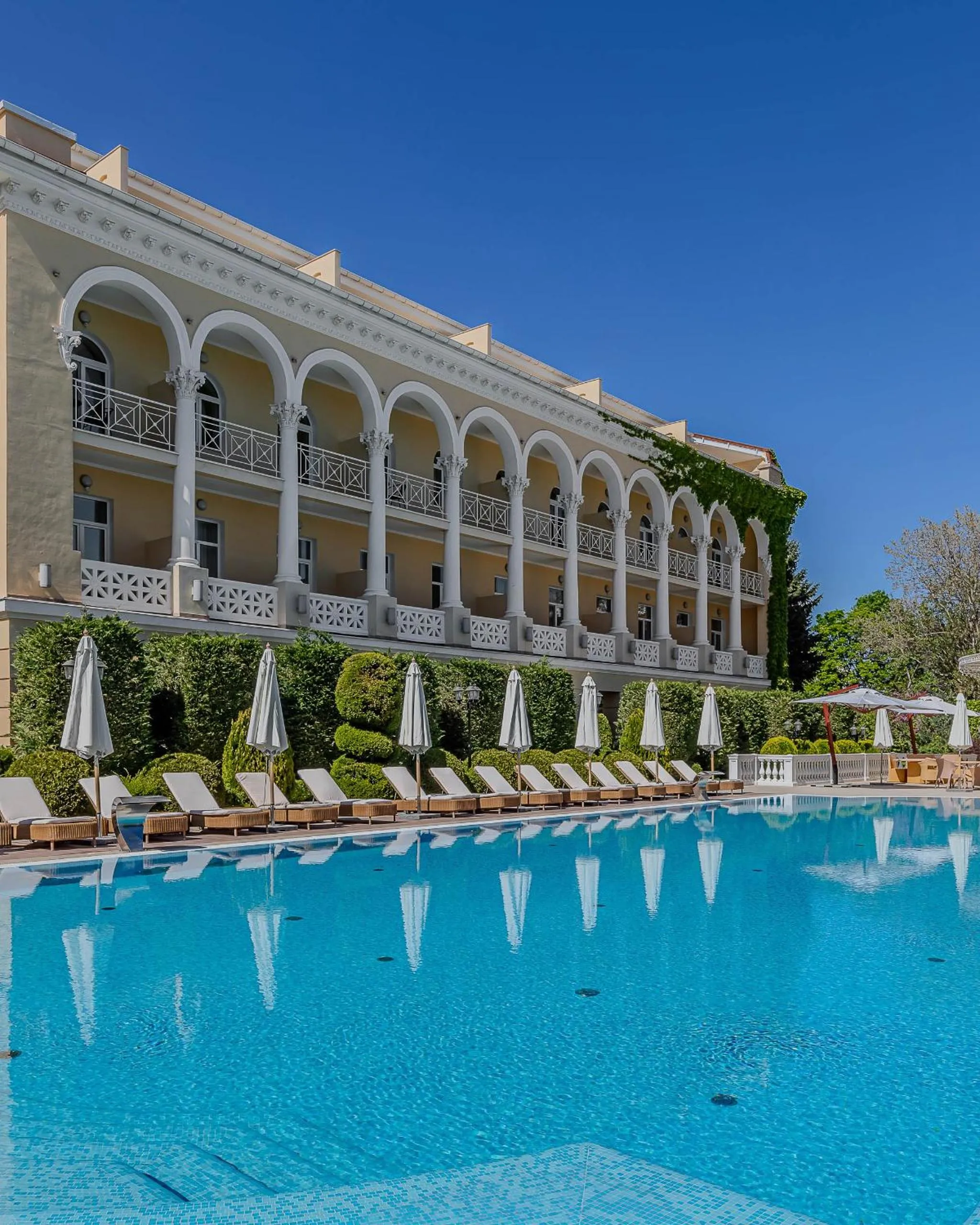 Palace Del Mar