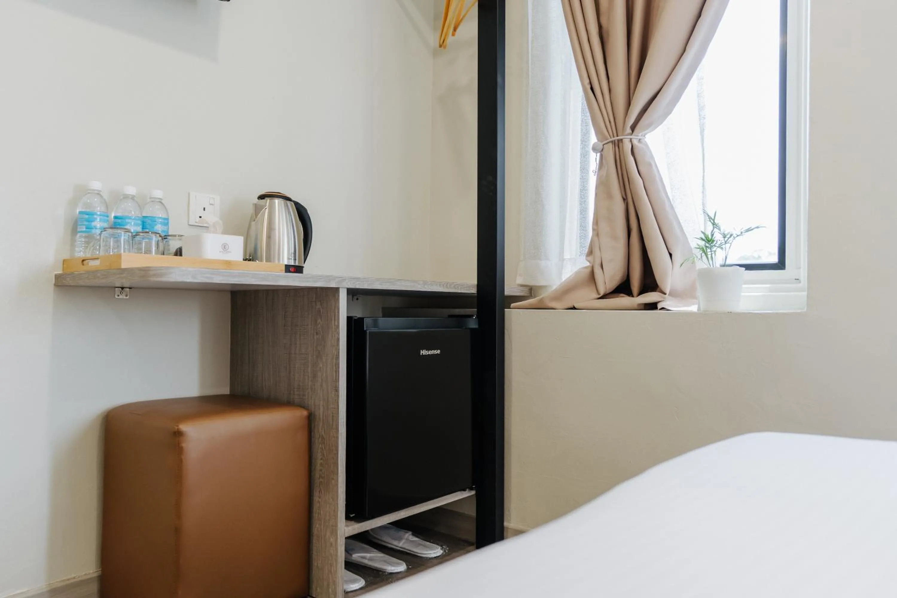 Other, Bed in Wangs Hotel Gurney Drive