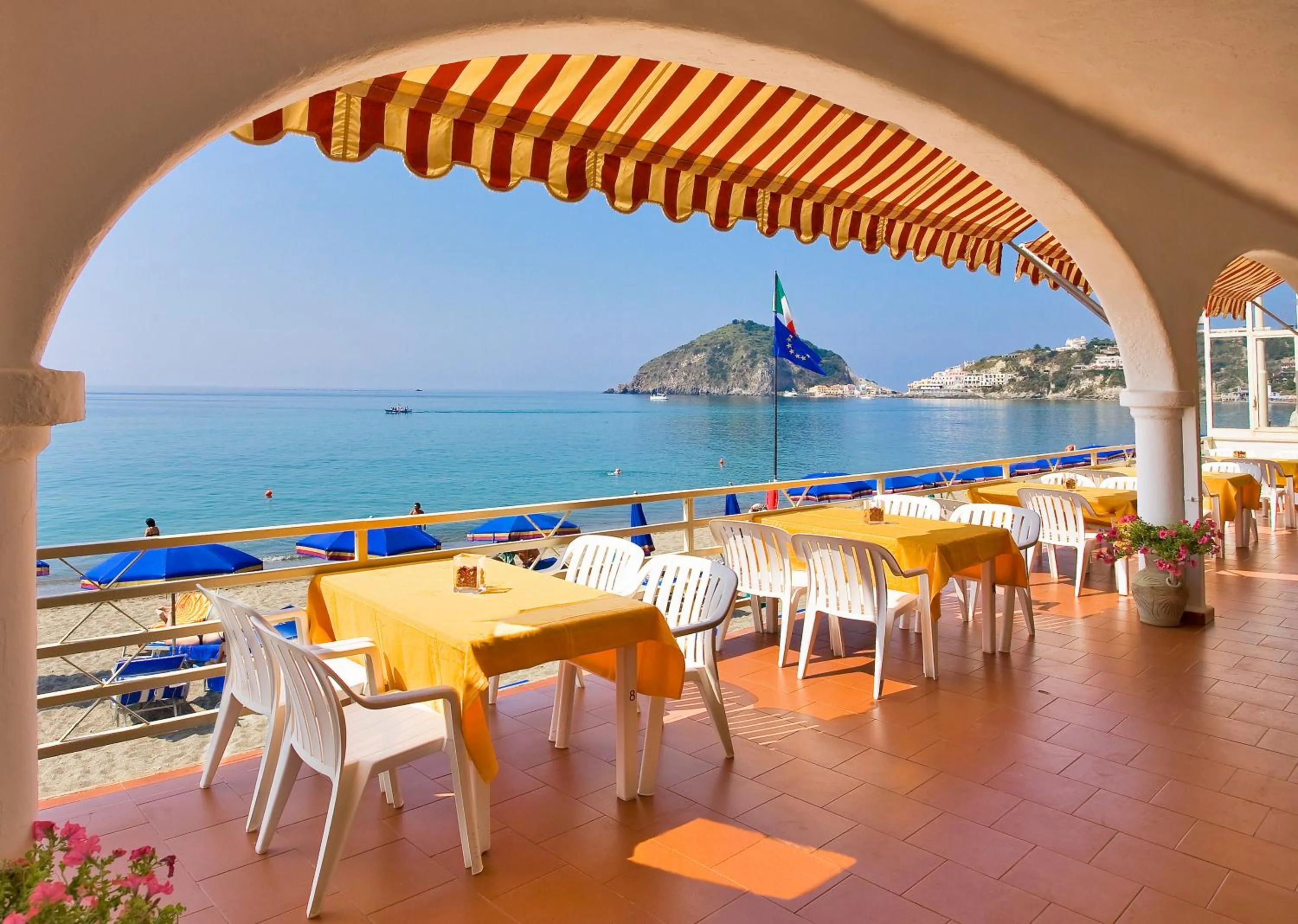 Patio in Hotel Vittorio Beach Resort