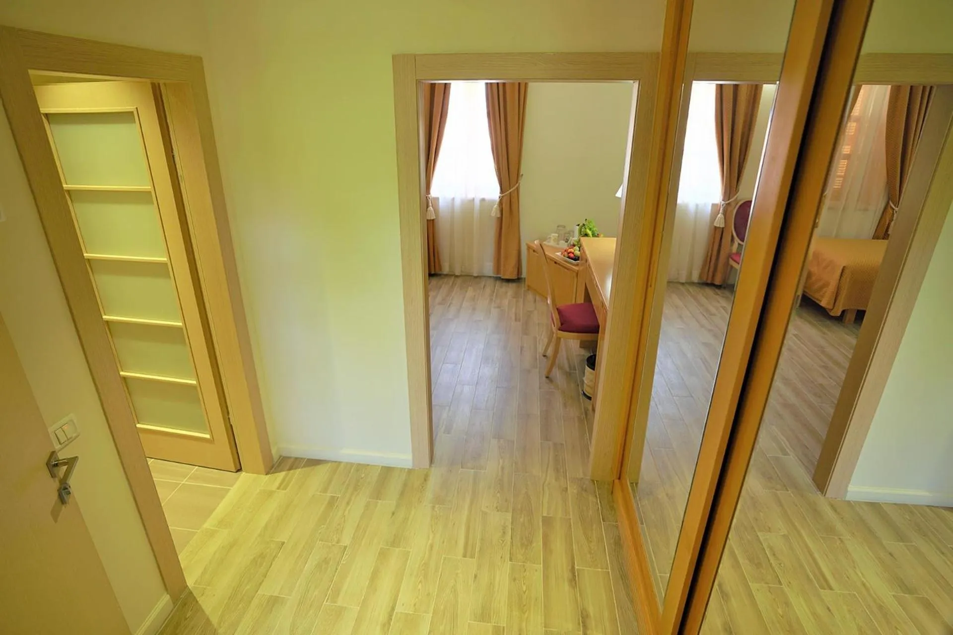 Photo of the whole room in Sergei Palace Hotel