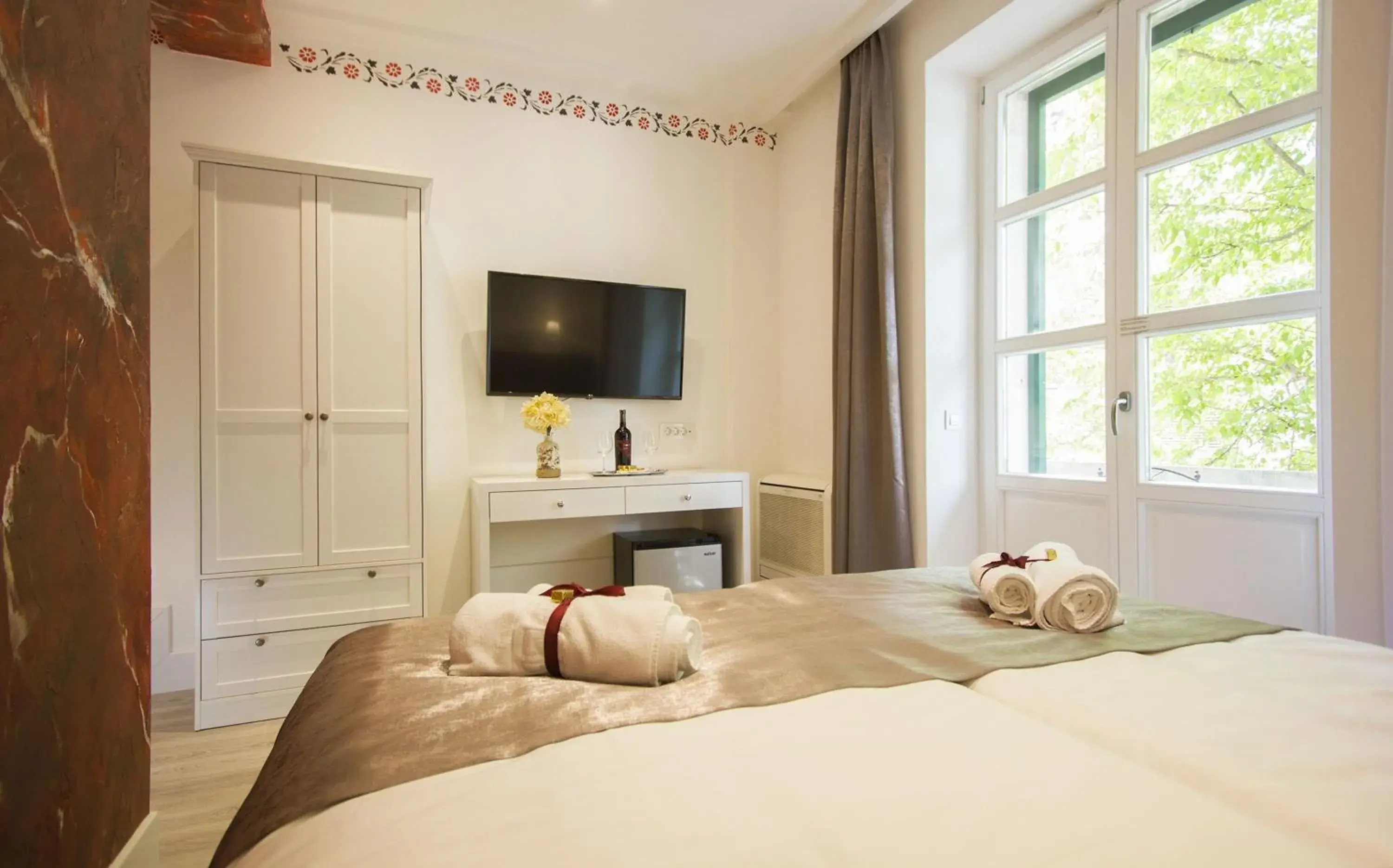 Bedroom, Bed in Well Of Life Luxury Rooms Bedroom, Bed in Well Of Life Luxury Rooms