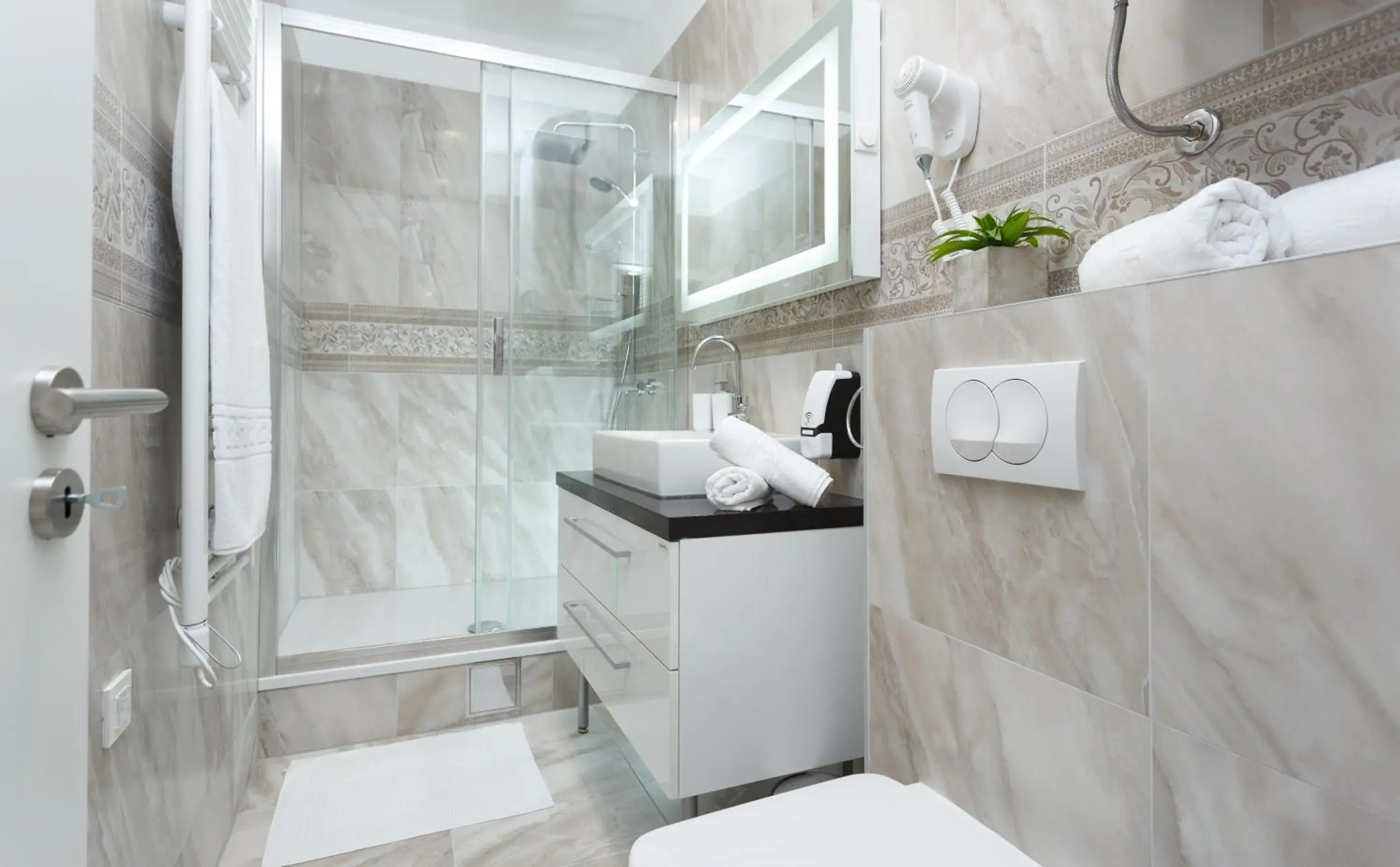 Bathroom in Well Of Life Luxury Rooms Bathroom in Well Of Life Luxury Rooms