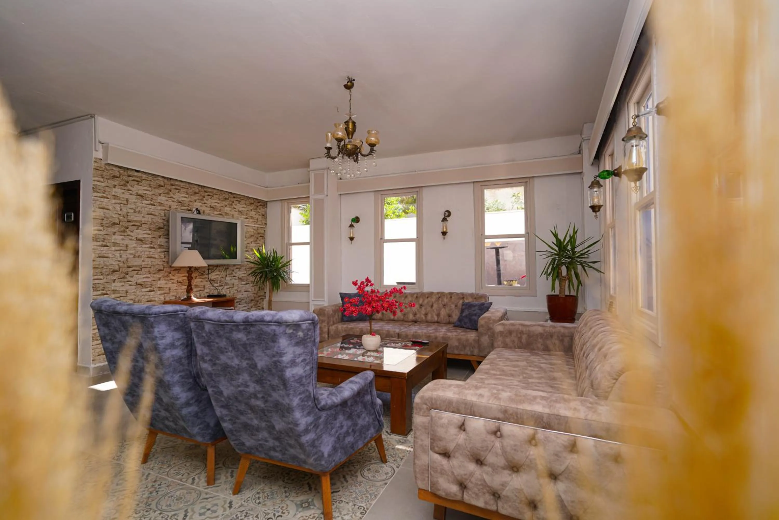 Lobby or reception in Arden Hotel