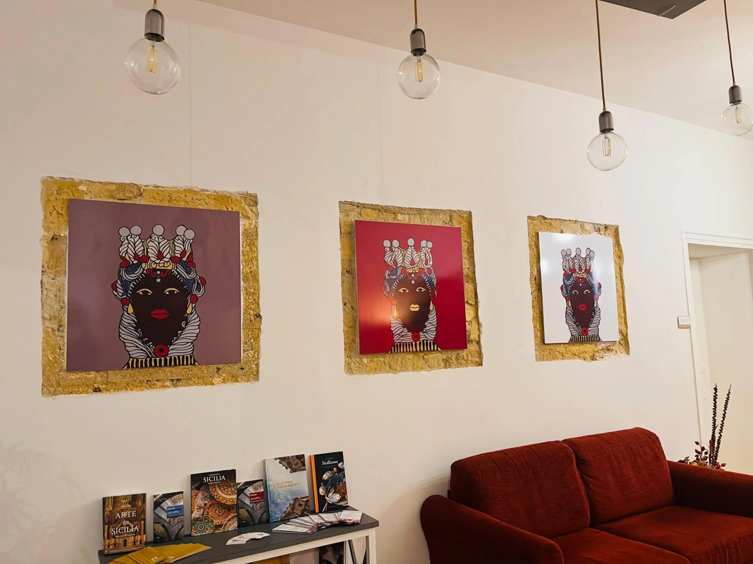 Communal lounge/ TV room in Palazzo delle Logge