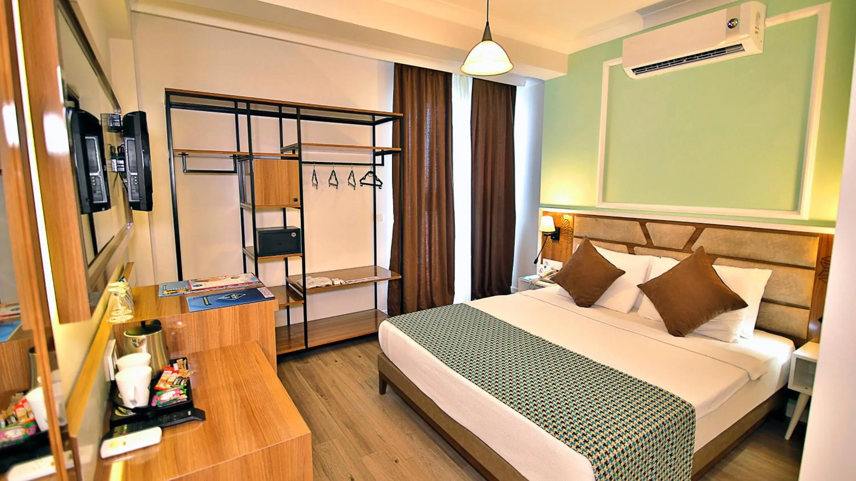 Massage, Bed in Club Big Blue Suit Hotel - All Inclusive Plus Massage, Bed in Club Big Blue Suit Hotel - All Inclusive Plus