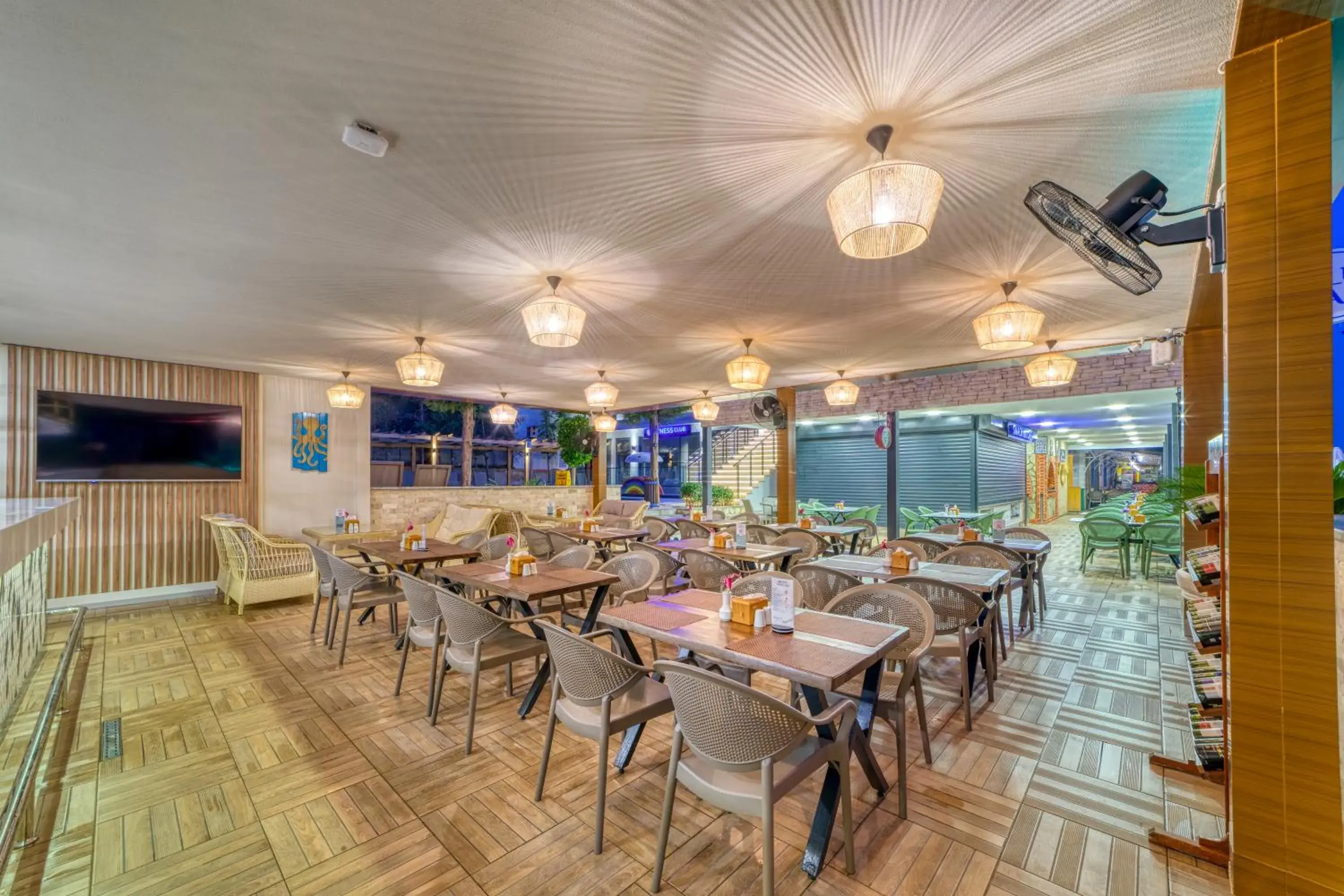 Lounge or bar in Club Big Blue Suit Hotel - All Inclusive Plus Lounge or bar in Club Big Blue Suit Hotel - All Inclusive Plus