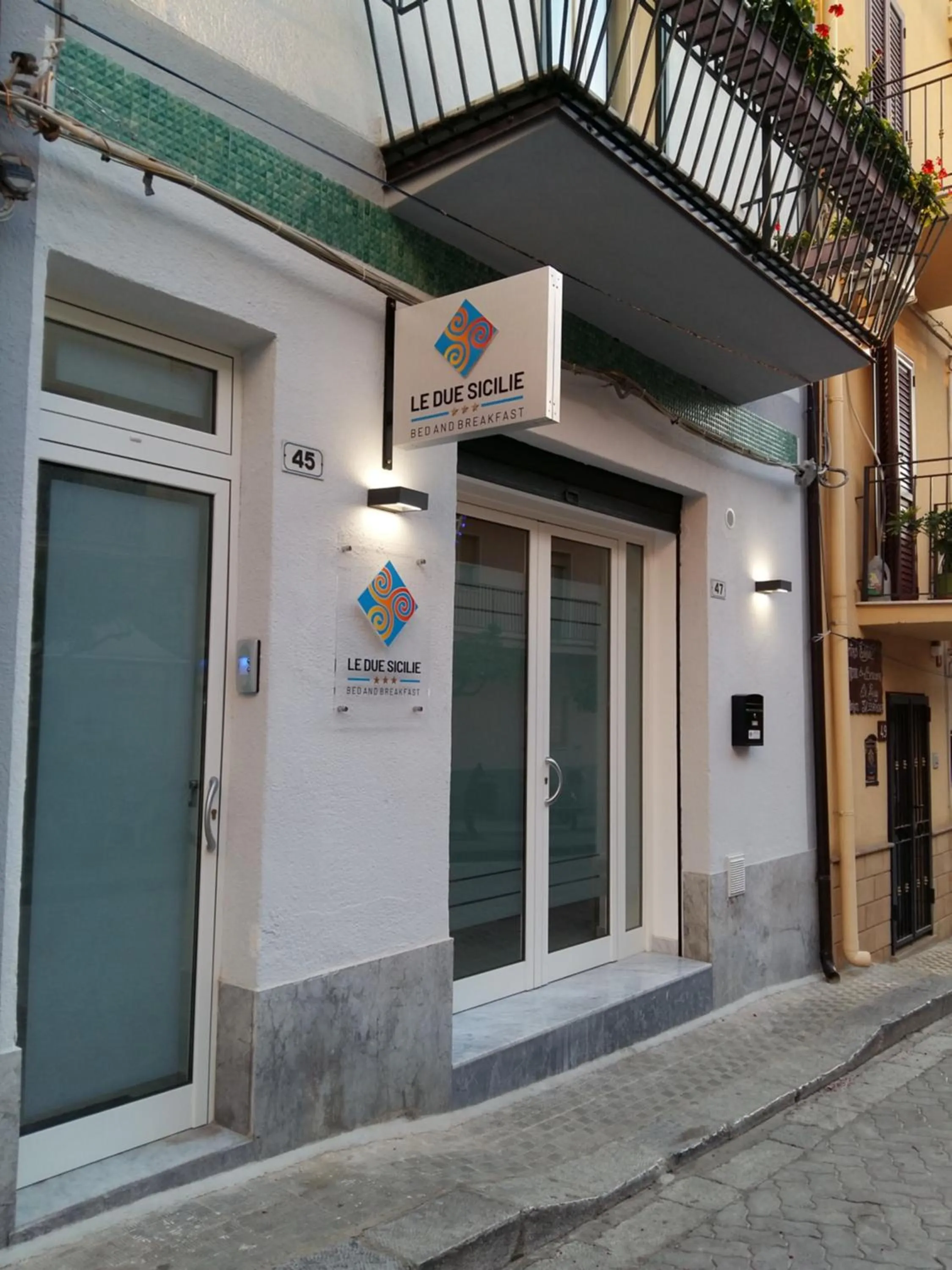 Facade/entrance in Le Due Sicilie B&B