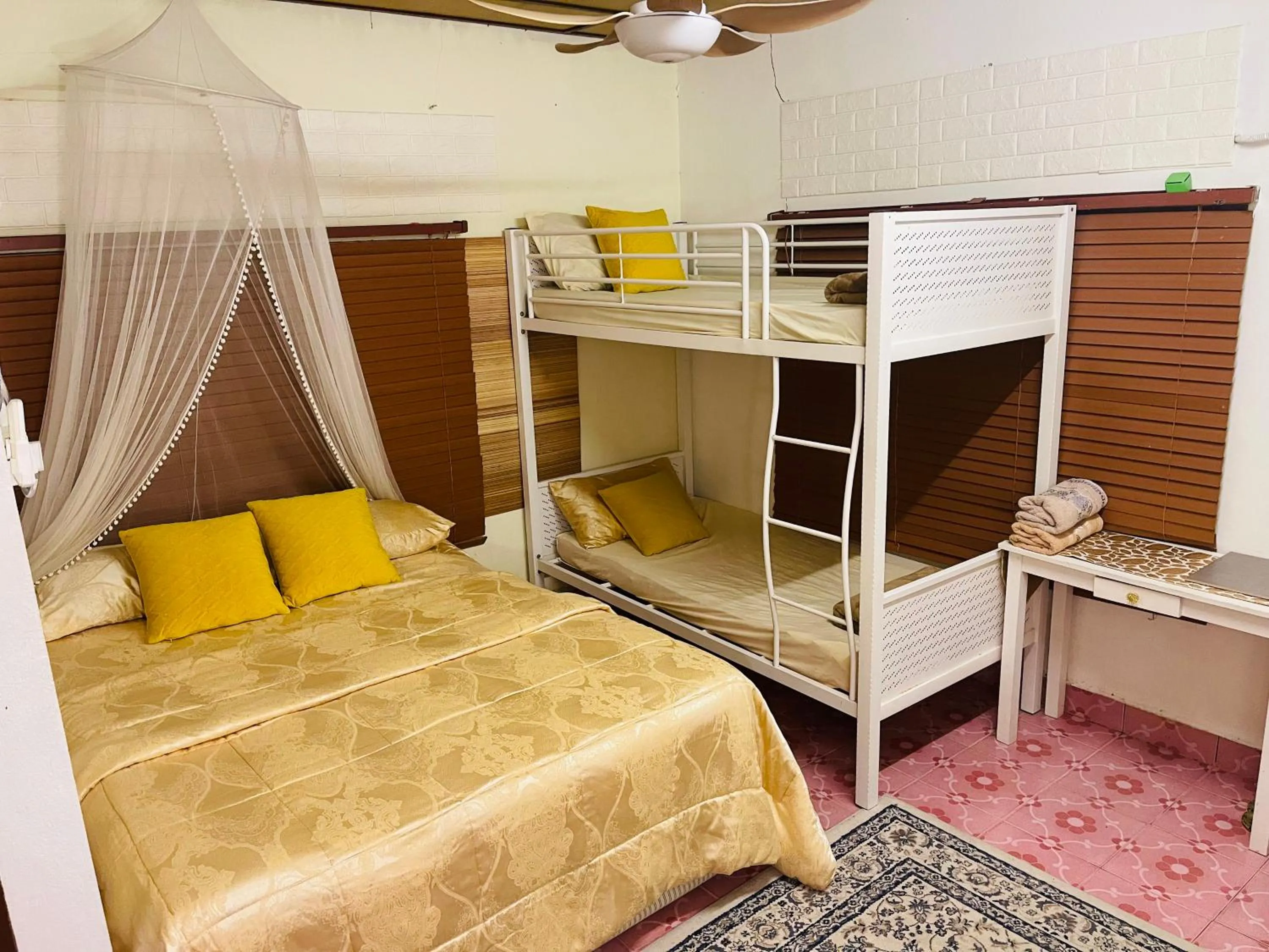 Photo of the whole room, Bed in Dar Yasmine