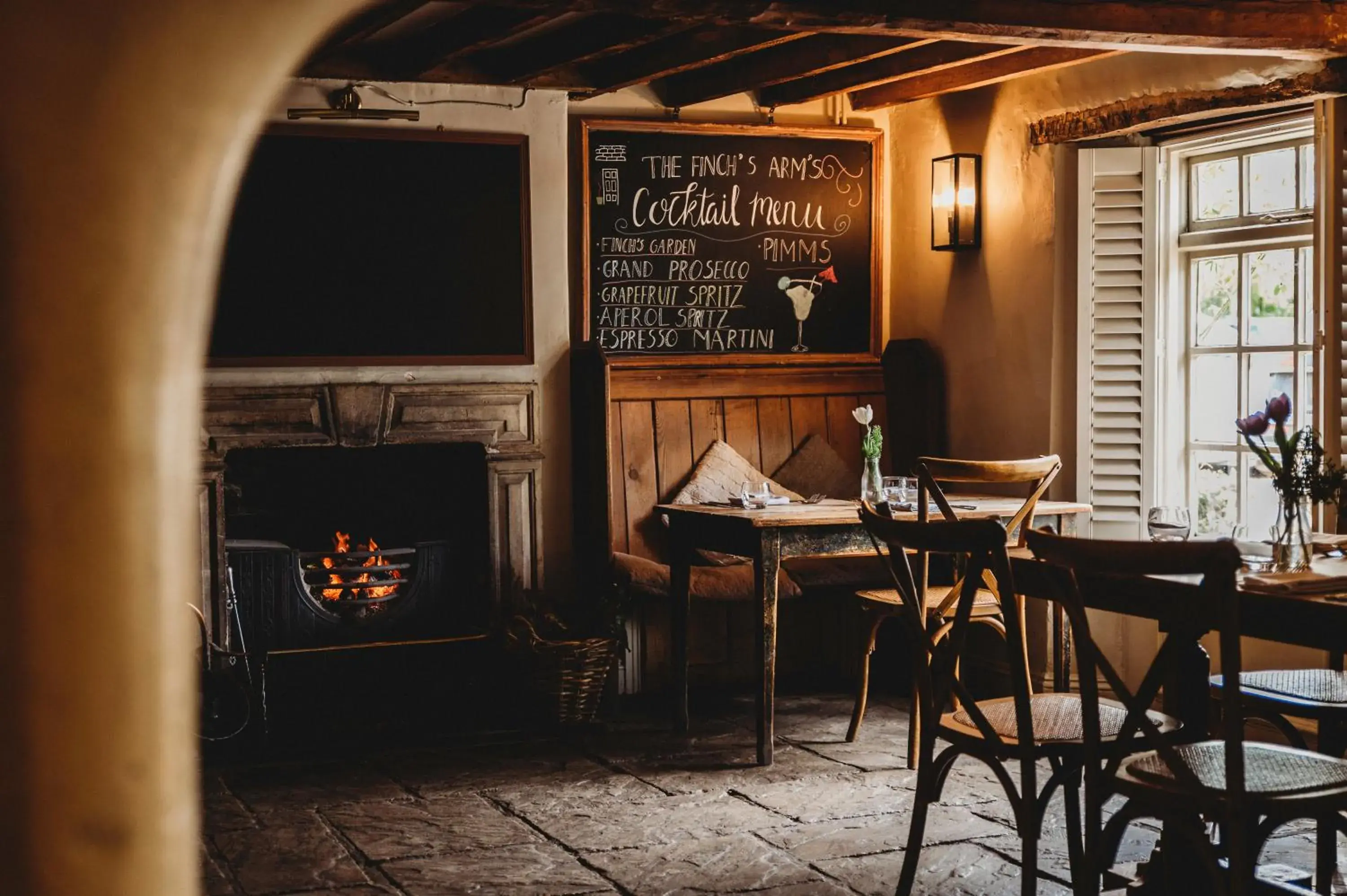 Lounge or bar in Finch's Arms Lounge or bar in Finch's Arms