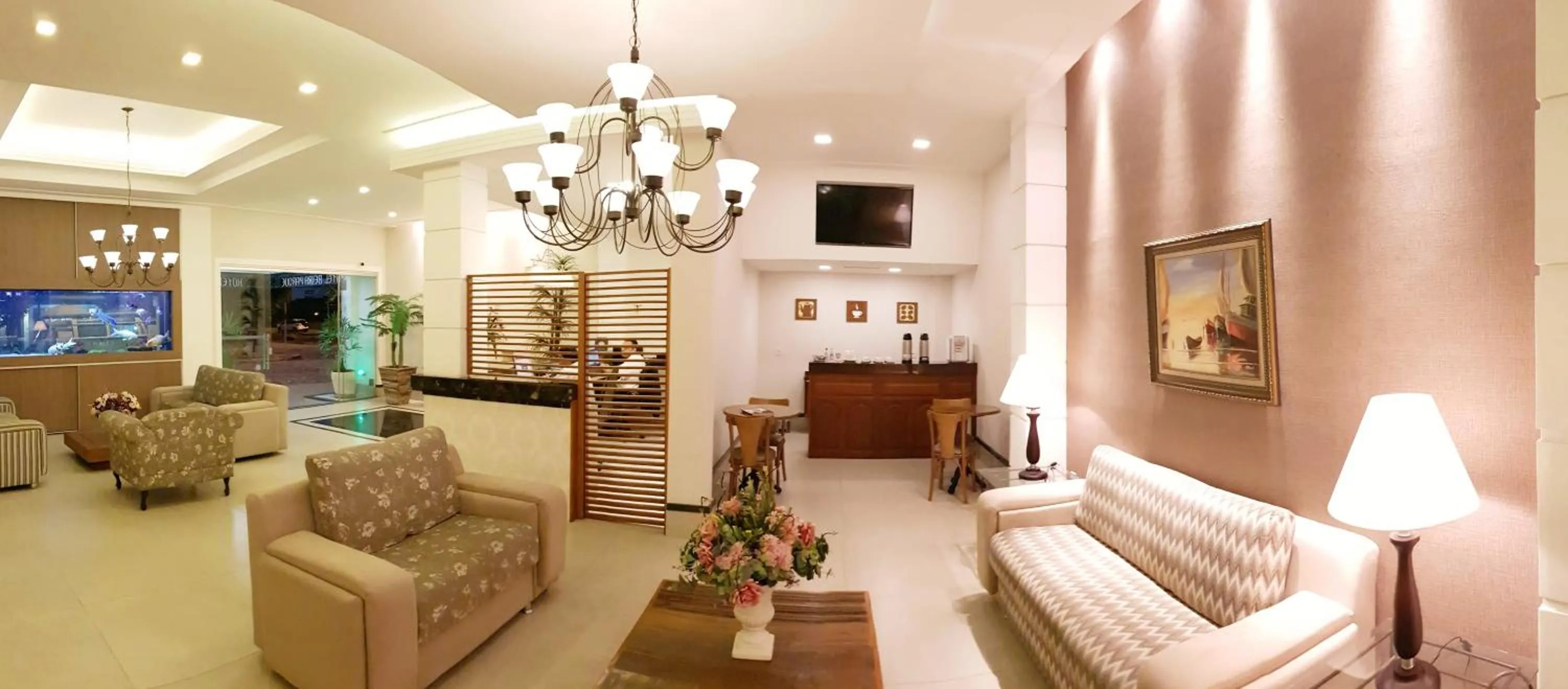 Lobby or reception in Hotel Beira Parque