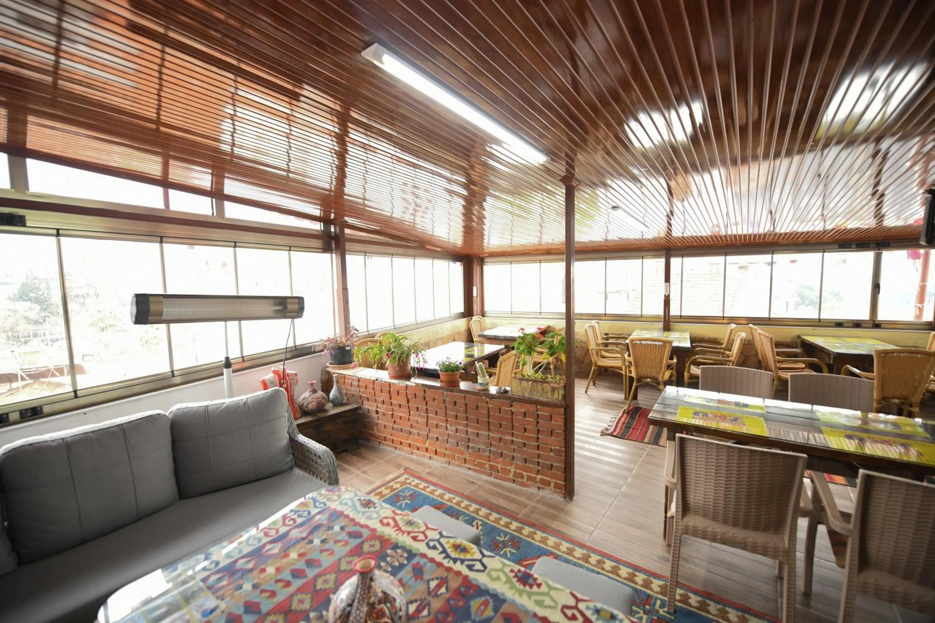 Balcony/Terrace in Anz Guest House Pansiyon