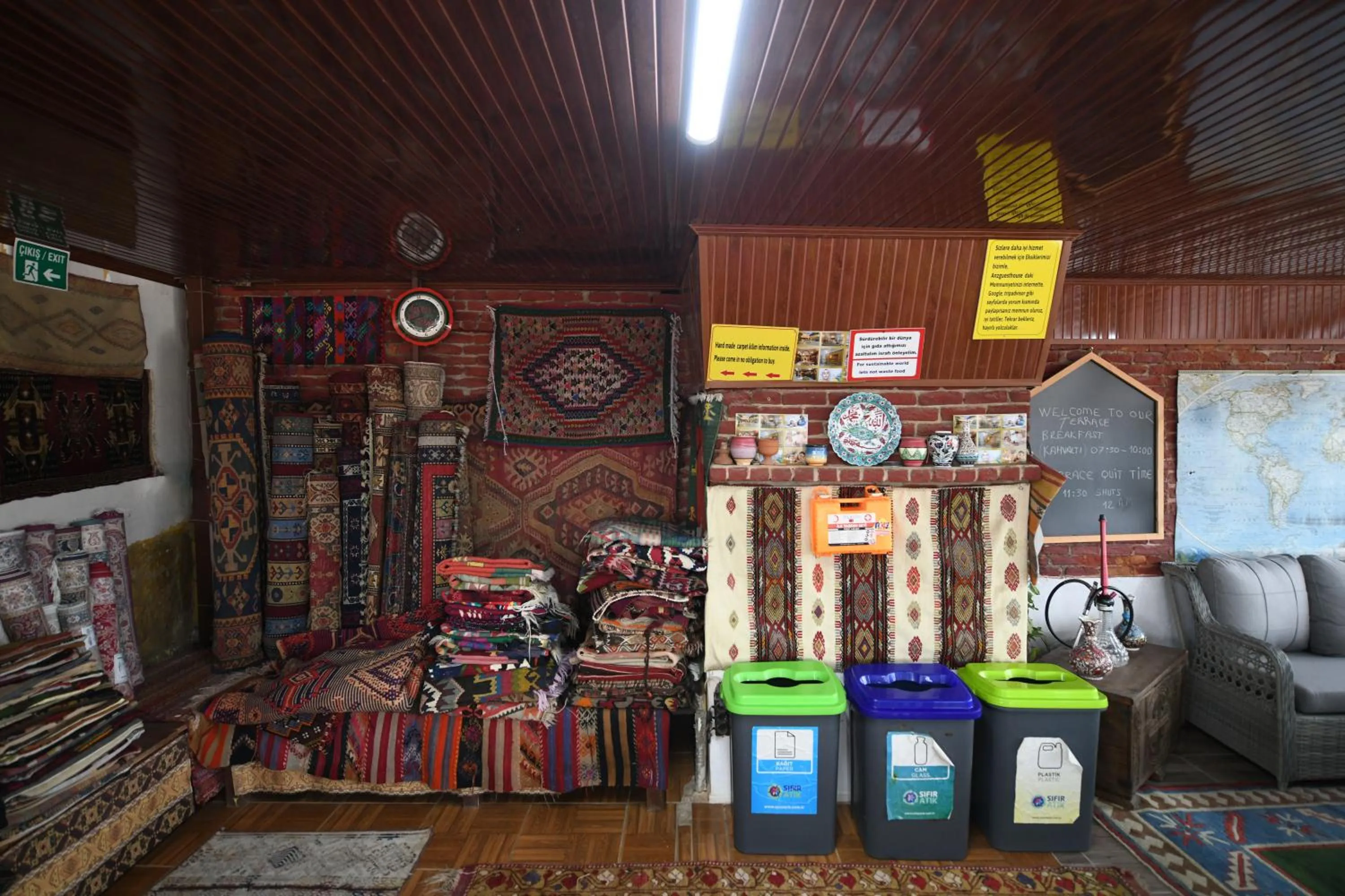 Anz Guest House Pansiyon