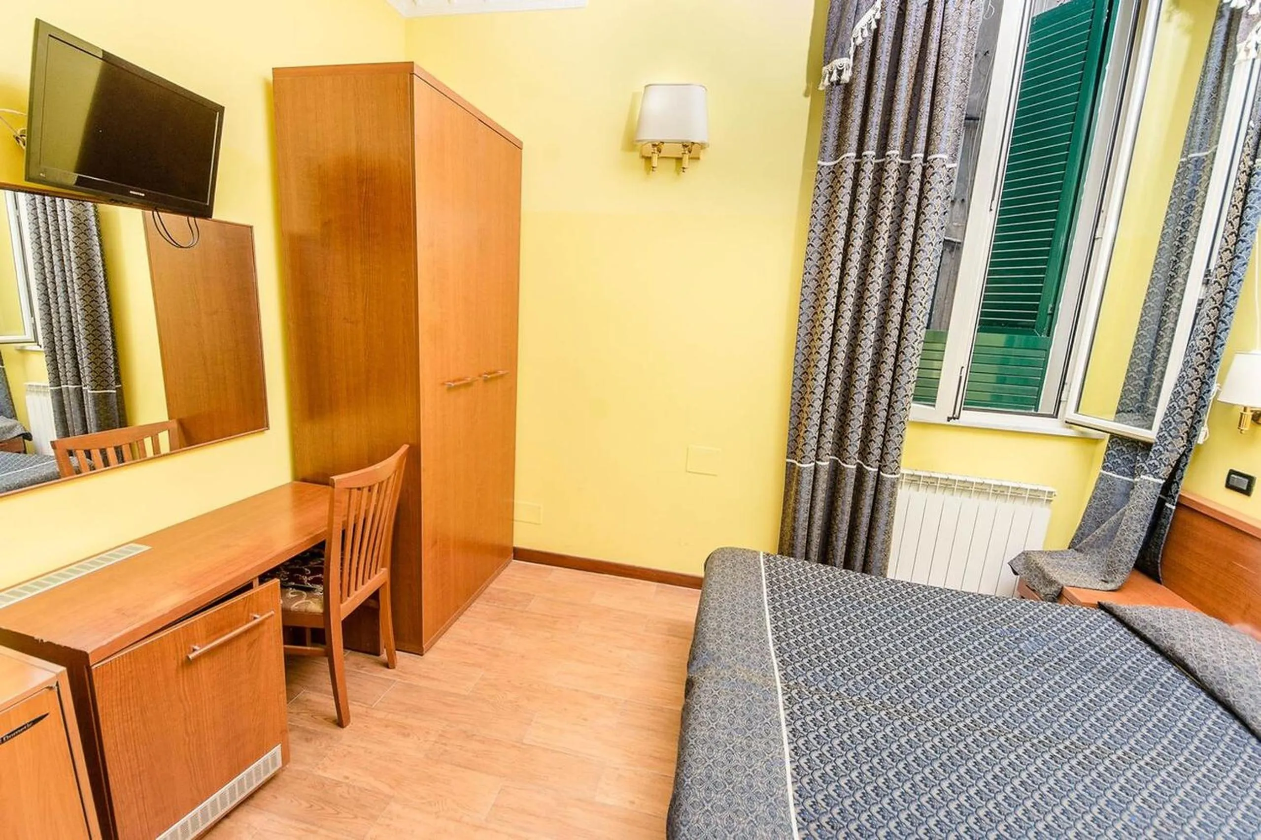 Bed in Hostel Beautiful