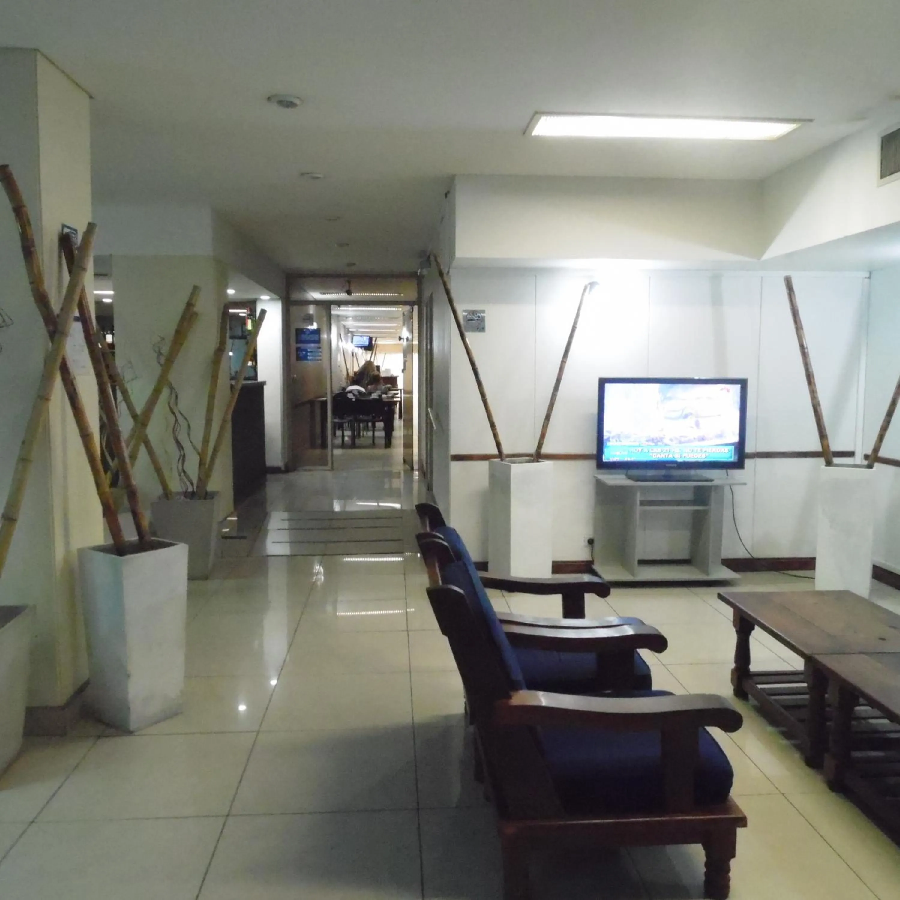 Lobby or reception in Adrazi Internacional