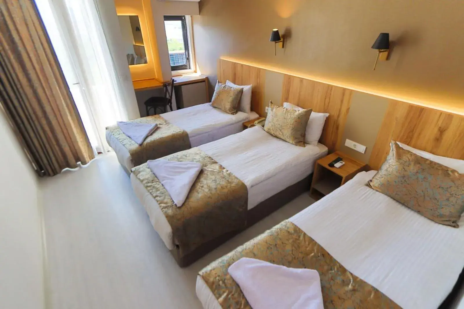 Triple Room in Ephesus Hitit Hotel restaurant Triple Room in Ephesus Hitit Hotel restaurant