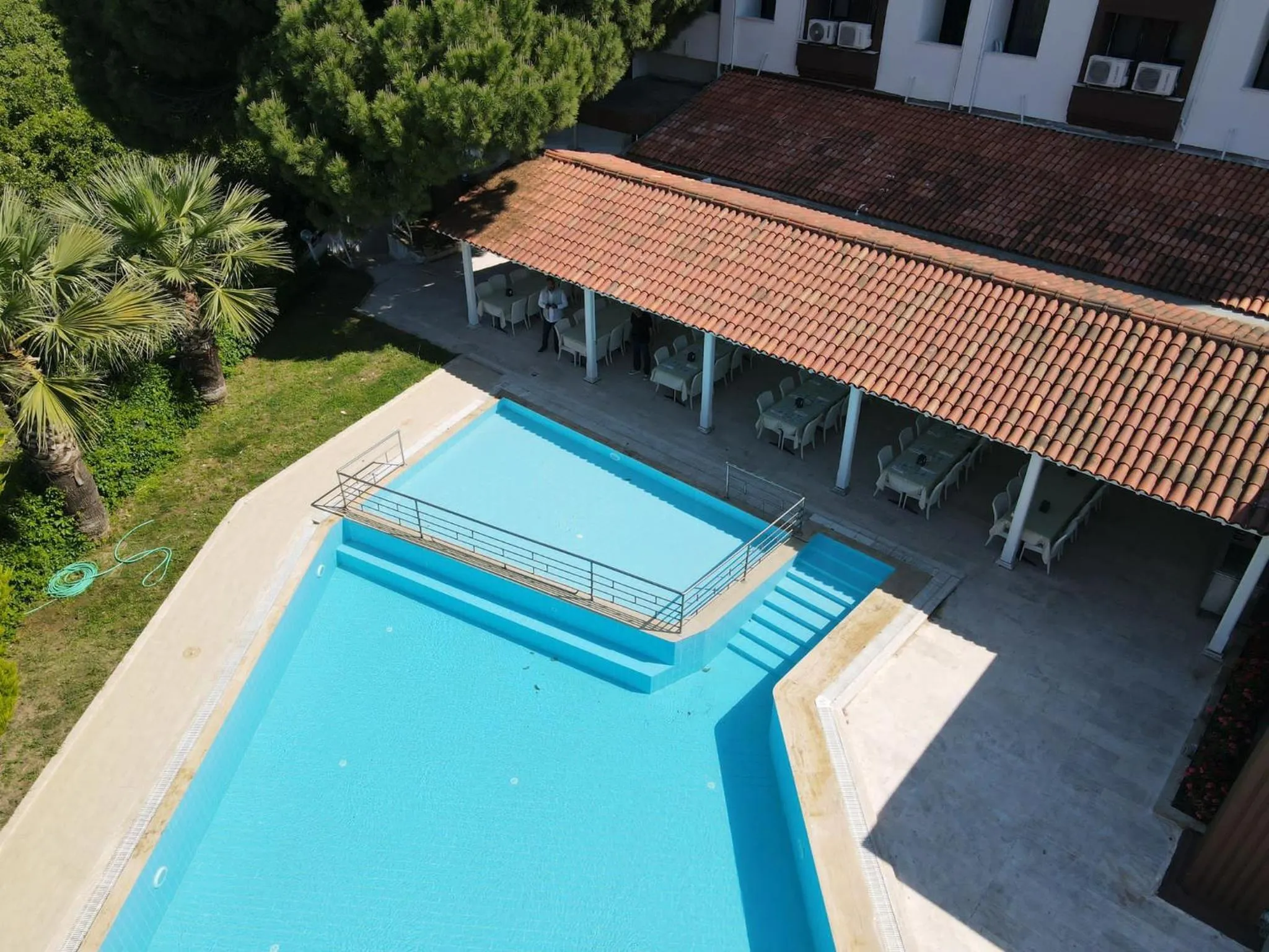 Swimming pool in Ephesus Hitit Hotel restaurant
