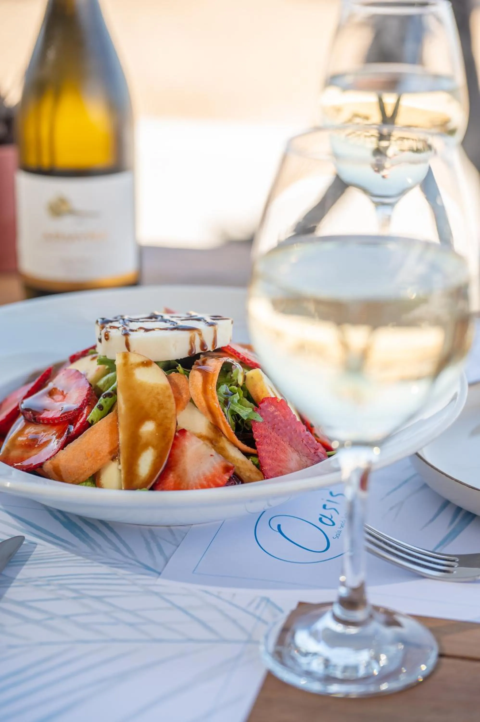 Restaurant/places to eat in Oasis Beach Hotel